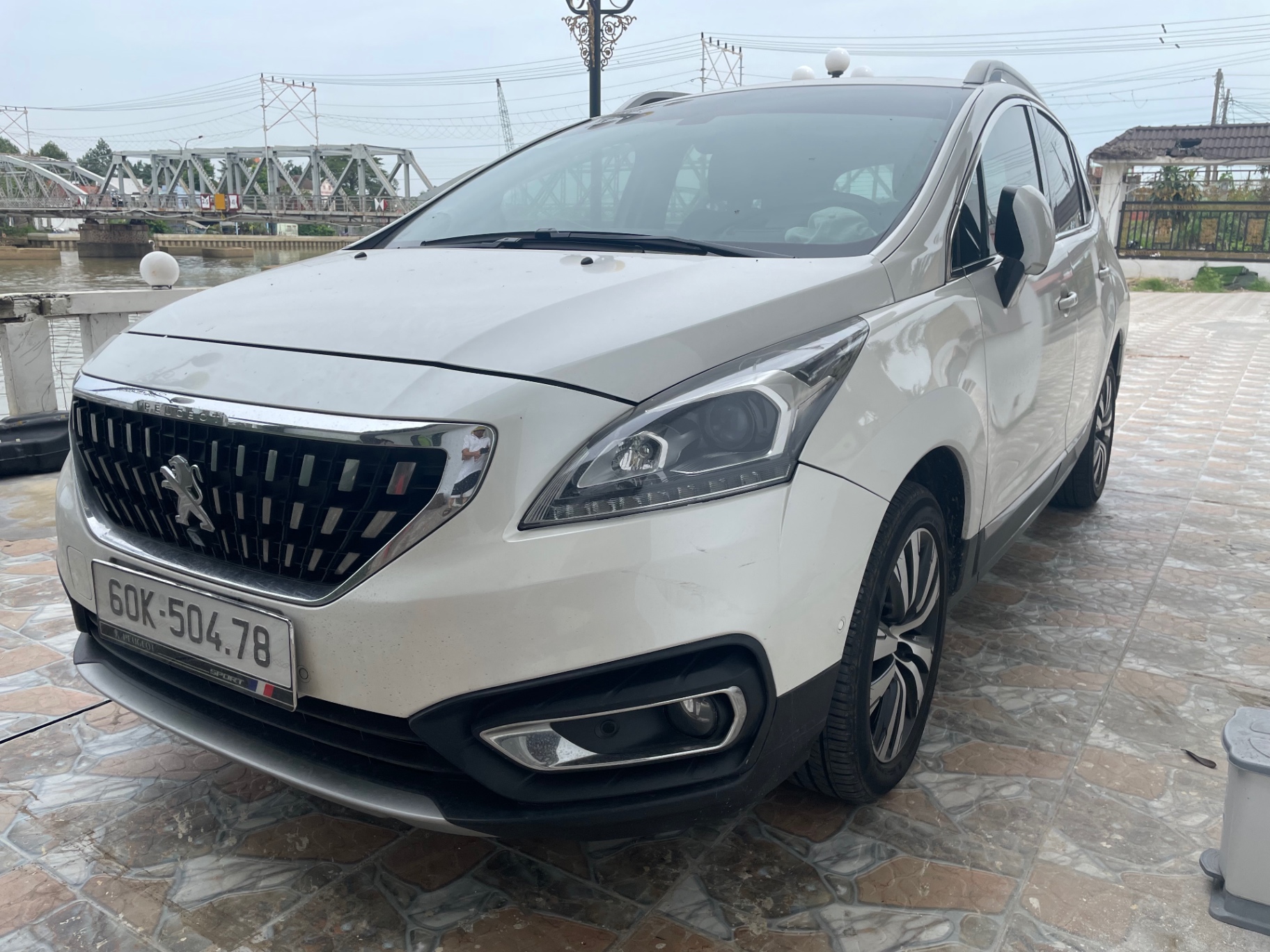 Peugeot 3008 1.6 AT 2018