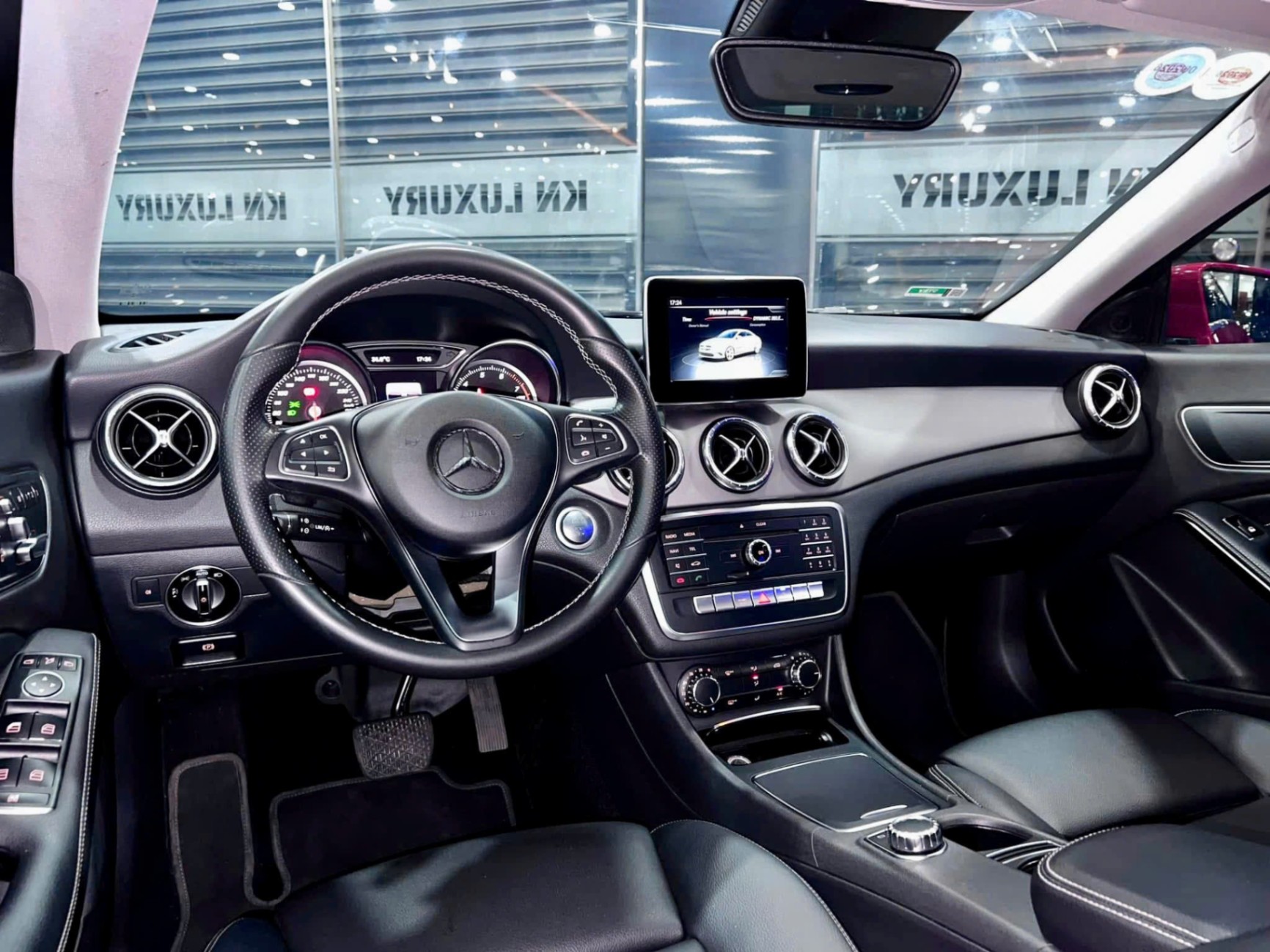 Mercedes Cla class CLA 200 2018 - Nội thất 1