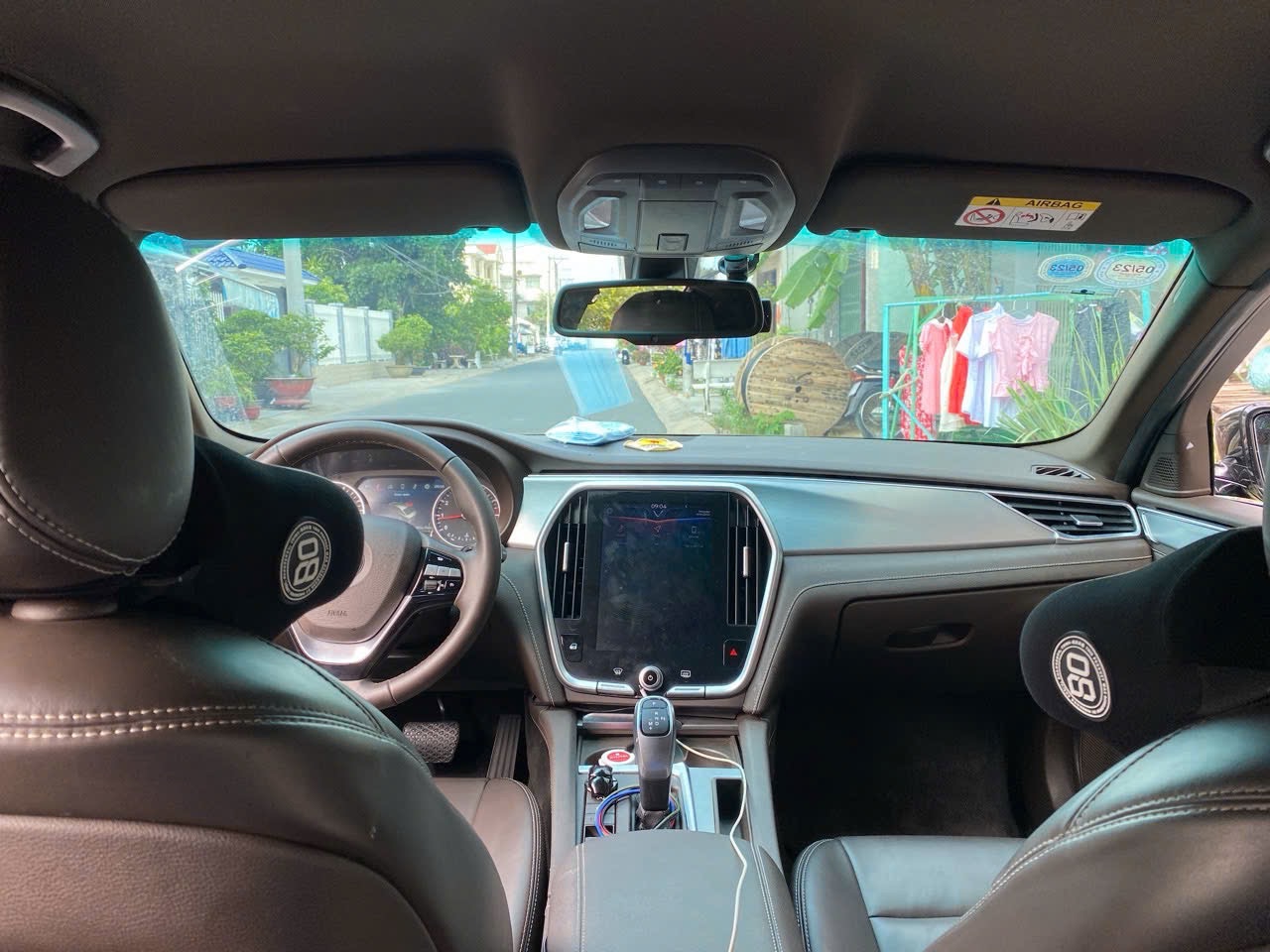 Vinfast Lux a 2.0 Cao cấp 2019 - Nội thất 1