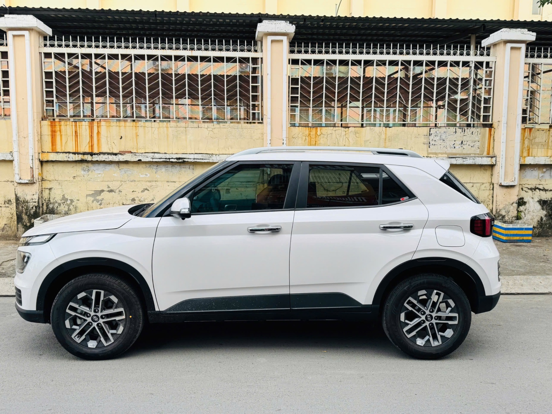 Hyundai Venue 1.0 T-GDi Đặc Biệt 2024 - Ngoại thất 2
