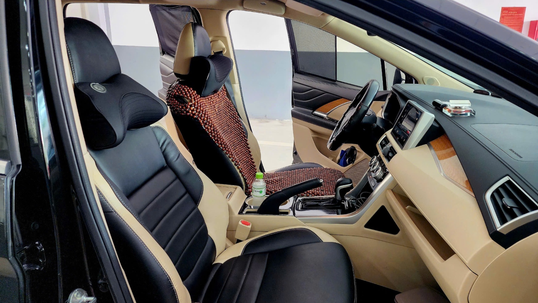 Mitsubishi Xpander 1.5 AT 2019 - Nội thất 2