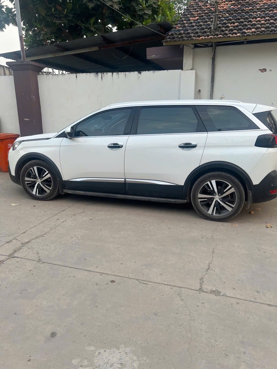 Peugeot 5008 1.6 AT 2018