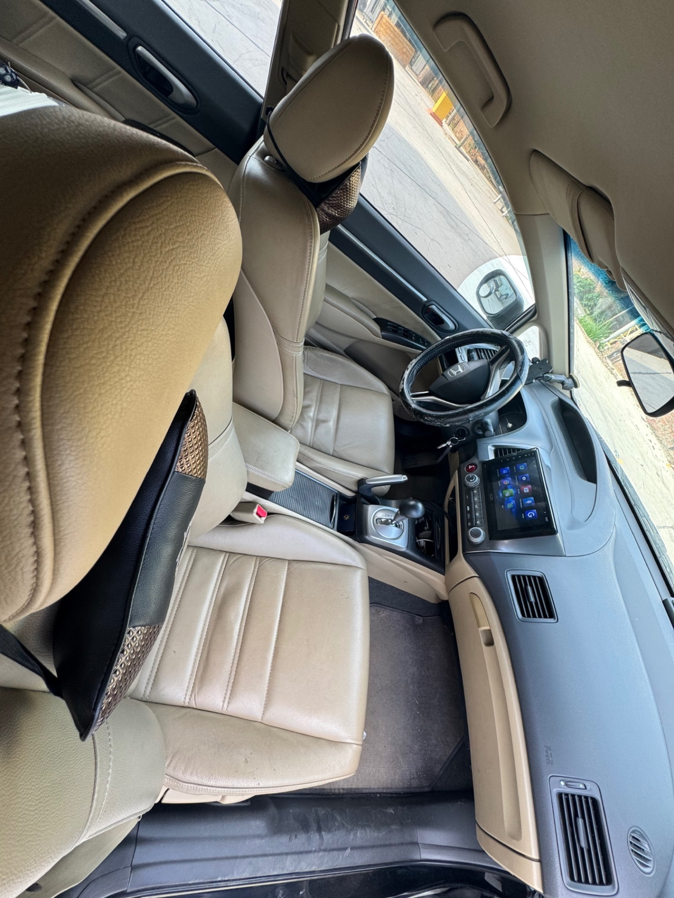 Honda Civic 1.8 AT 2011 - Nội thất 3