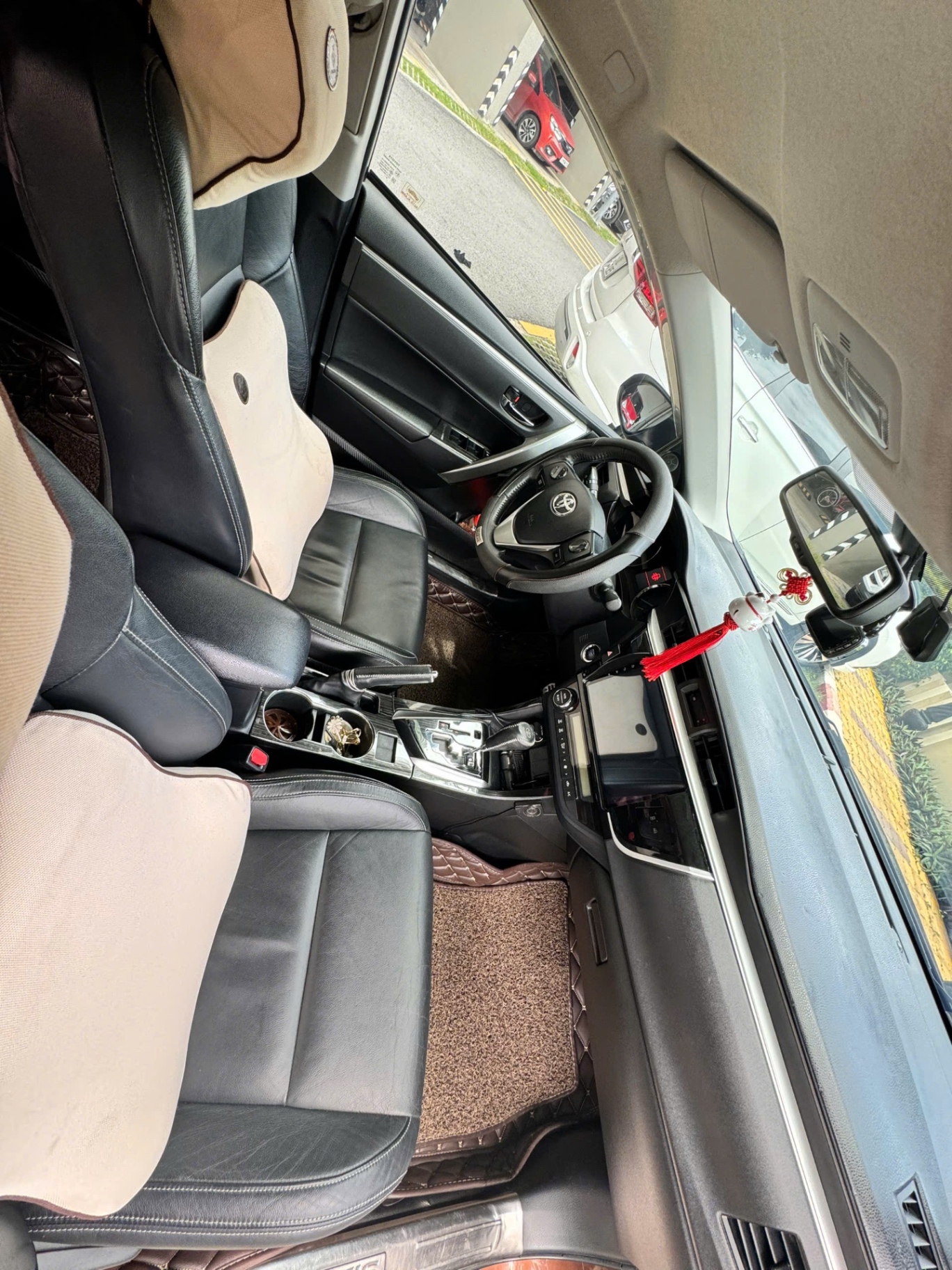 Toyota Corolla altis 2.0V 2015 - Nội thất 1