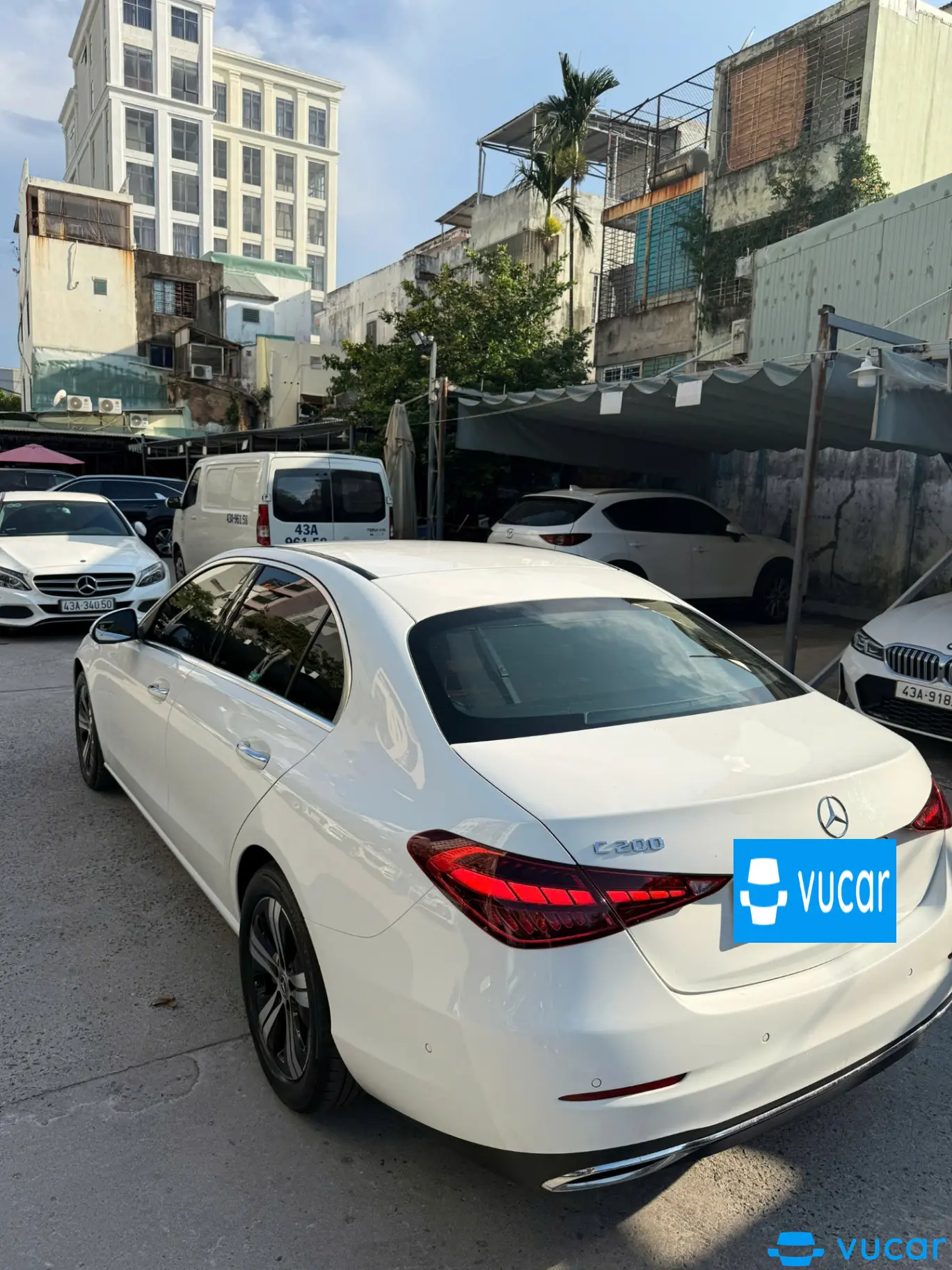 Mercedes C class C200 Avantgarde Plus 2022 - Ngoại thất 1