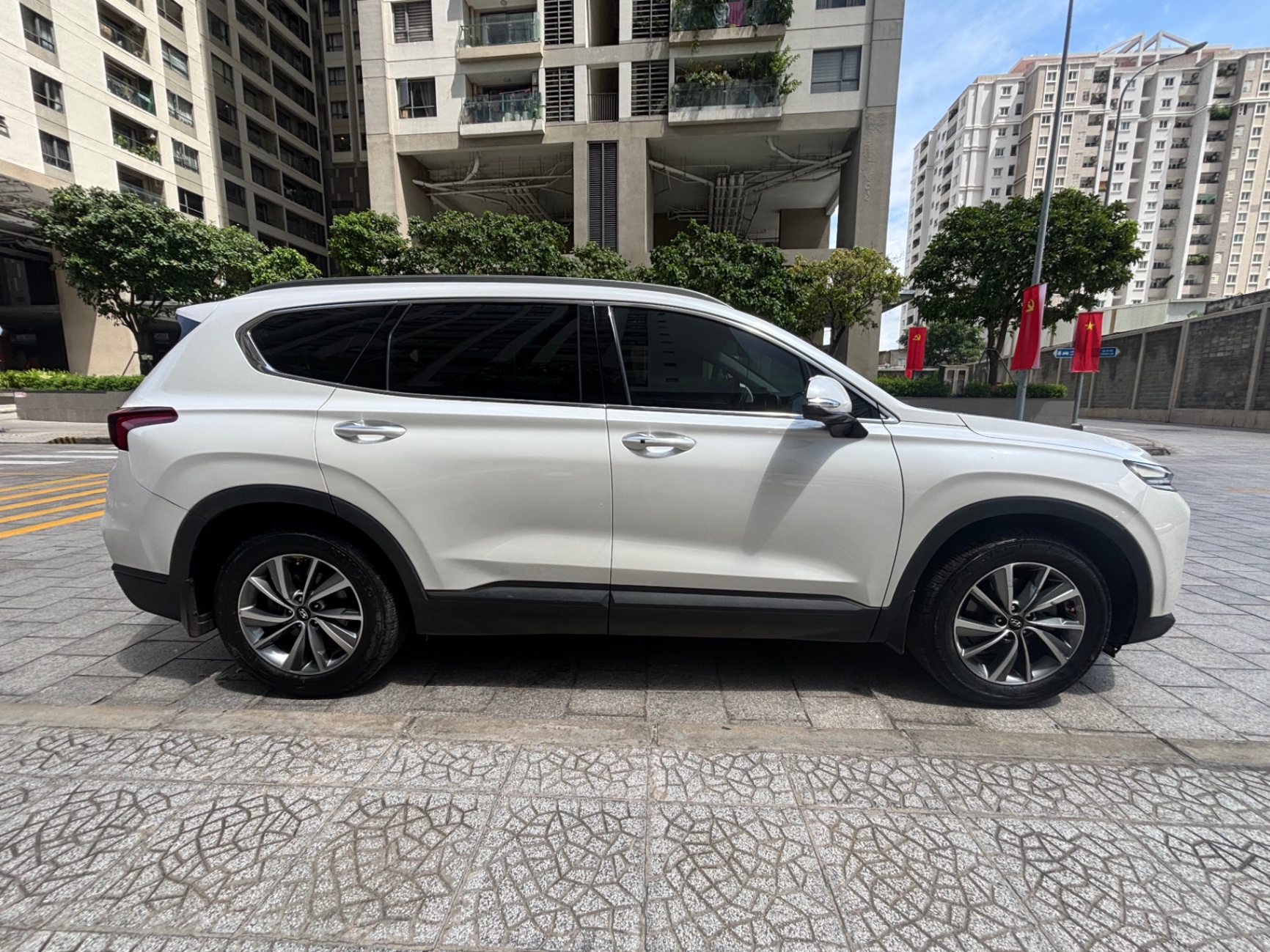 Hyundai Santafe 2.4L 2019 - Ngoại thất 1