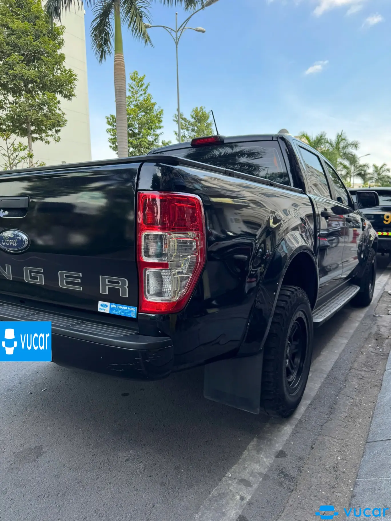 Ford Ranger XLS 2.2L 4x2 AT 2019 - Ngoại thất 5