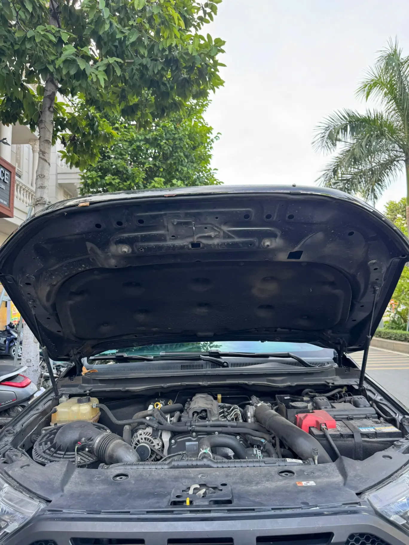 Ford Ranger XLS 2.2L 4x2 AT 2019 - Ngoại thất 8