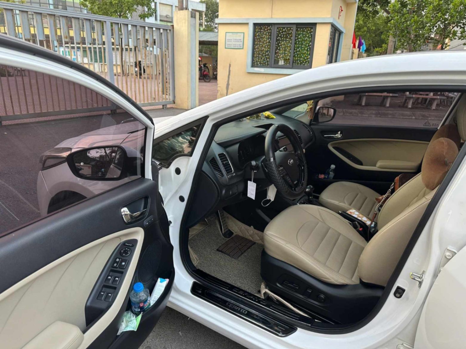 Kia Cerato 1.6 AT 2018 - Nội thất 1