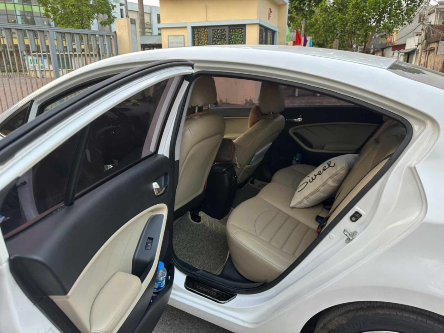 Kia Cerato 1.6 AT 2018 - Nội thất 2