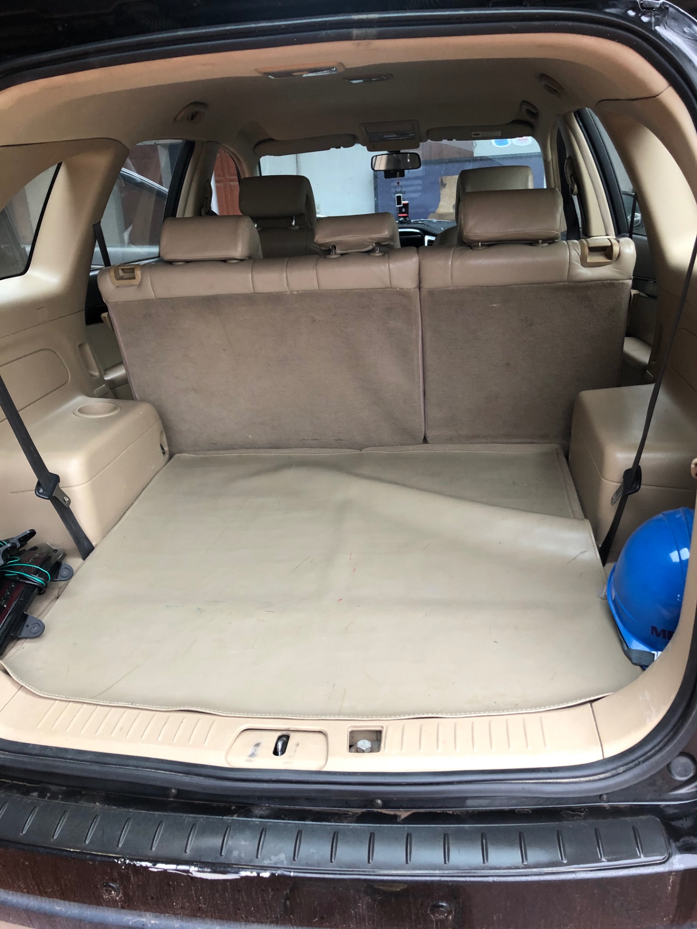 Chevrolet Captiva LT Maxx 2.4 MT 2010 - Nội thất 2