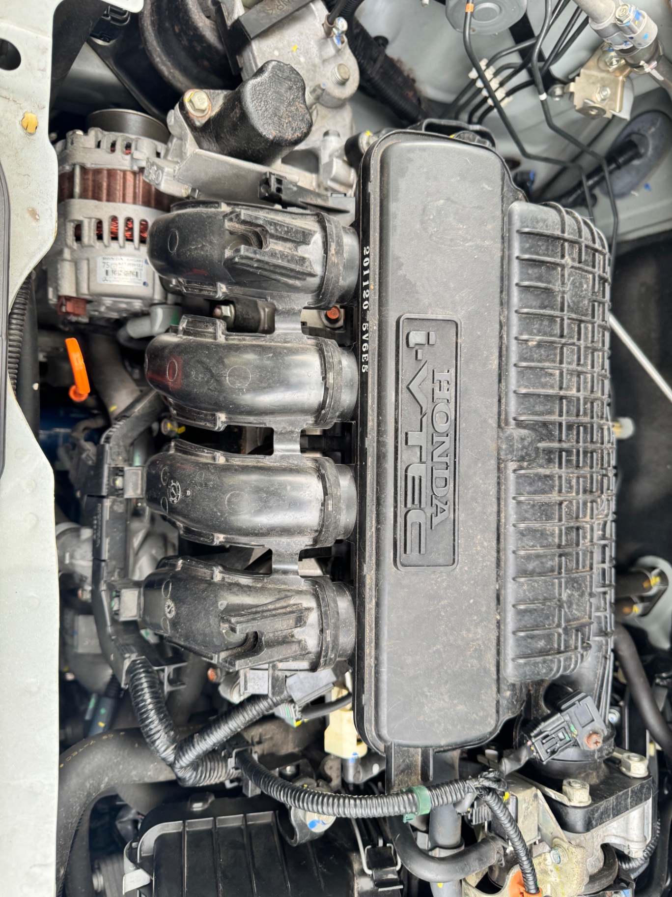 Honda Brio RS 2020 - Khoang động cơ 4