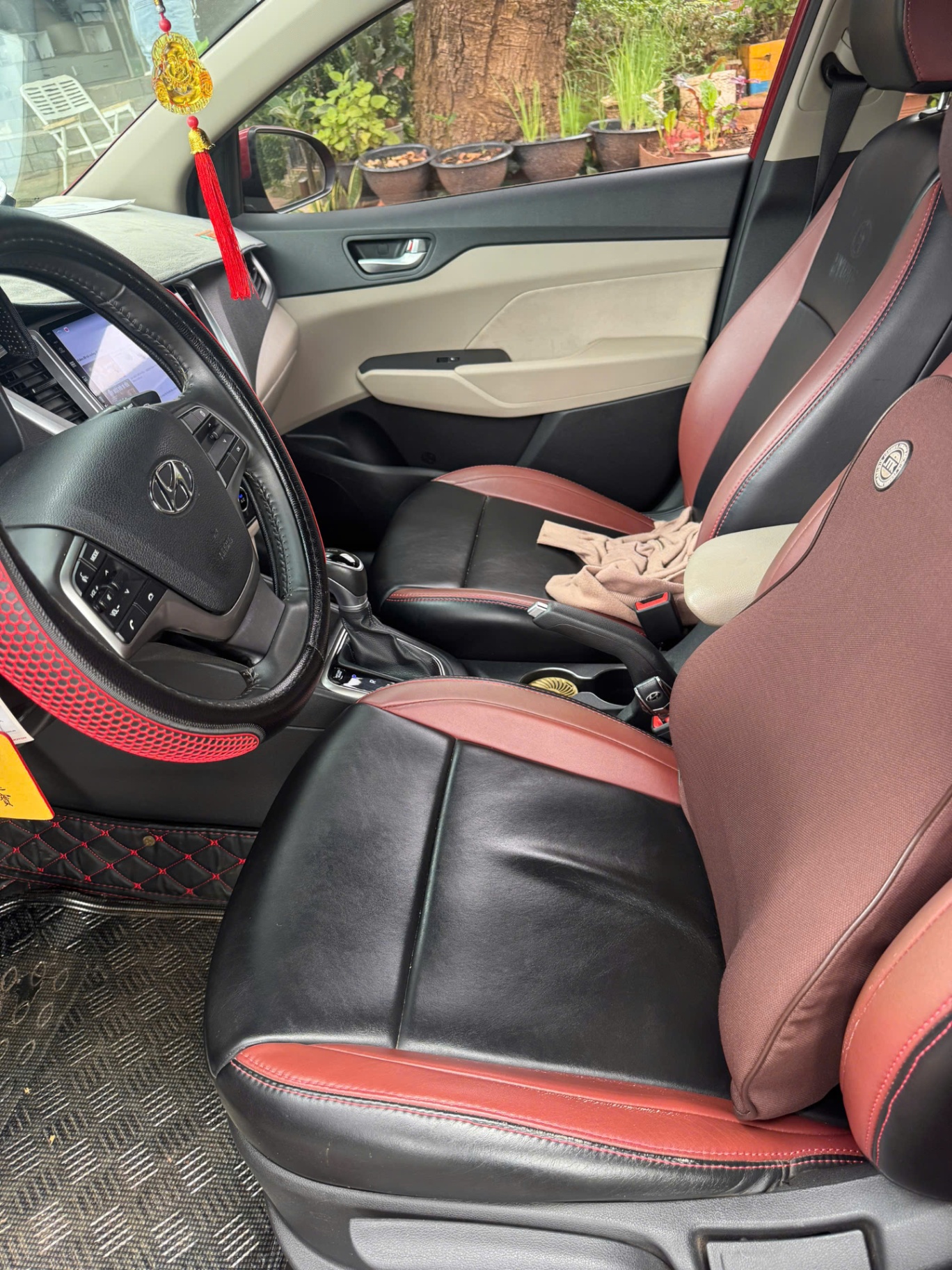 Hyundai Accent 1.4 AT 2020 - Nội thất 3