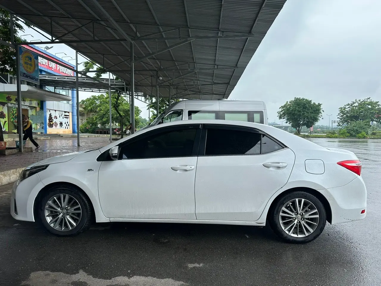 Toyota Corolla altis 1.8G AT 2017 - Ngoại thất 1