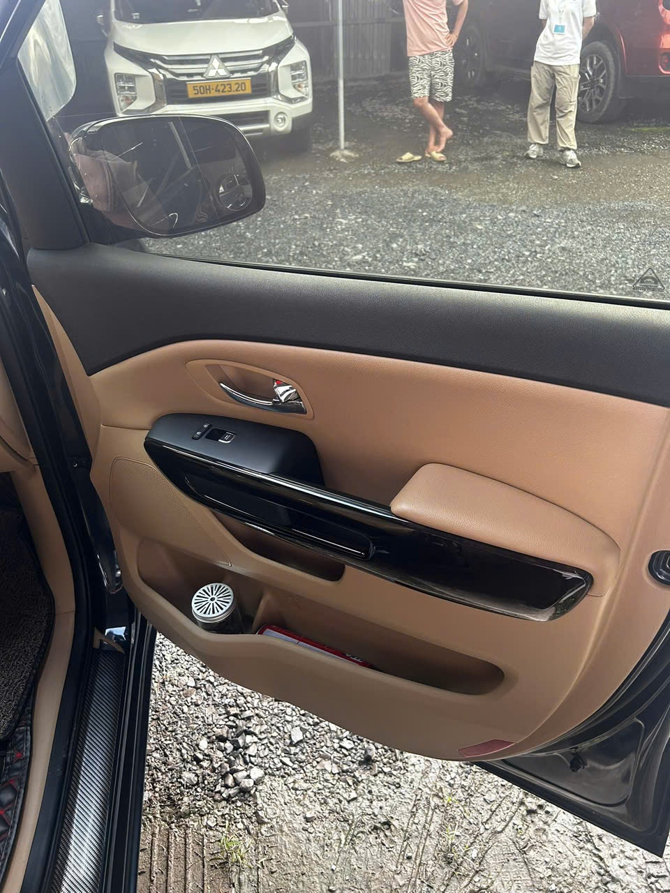 Kia Sedona 2.2 DAT Luxury 2021 - Nội thất 31