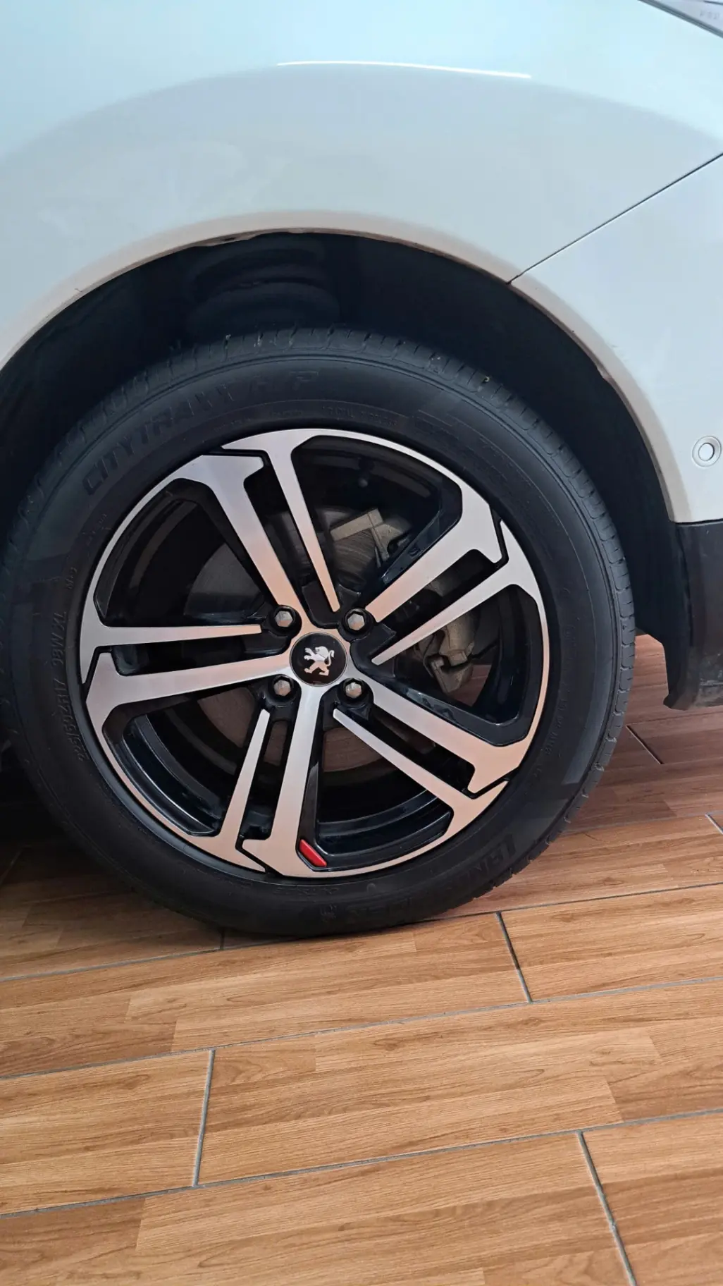Peugeot 3008  2017 - Ngoại thất 6