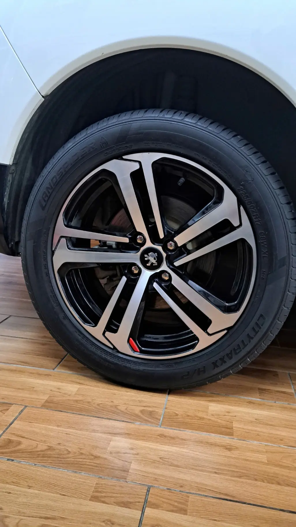 Peugeot 3008  2017 - Ngoại thất 7