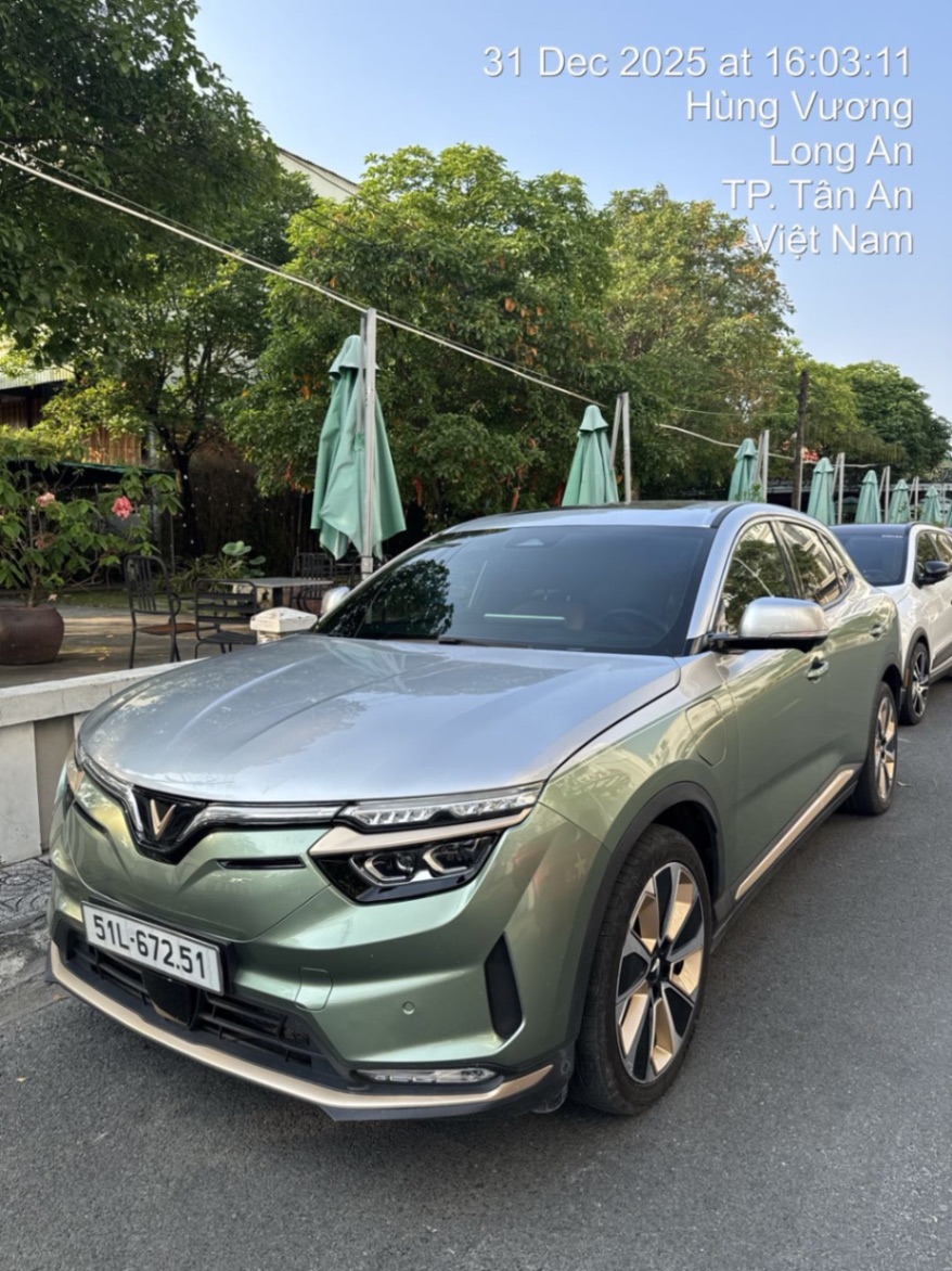 Vinfast Vf8 Lux Plus 2024