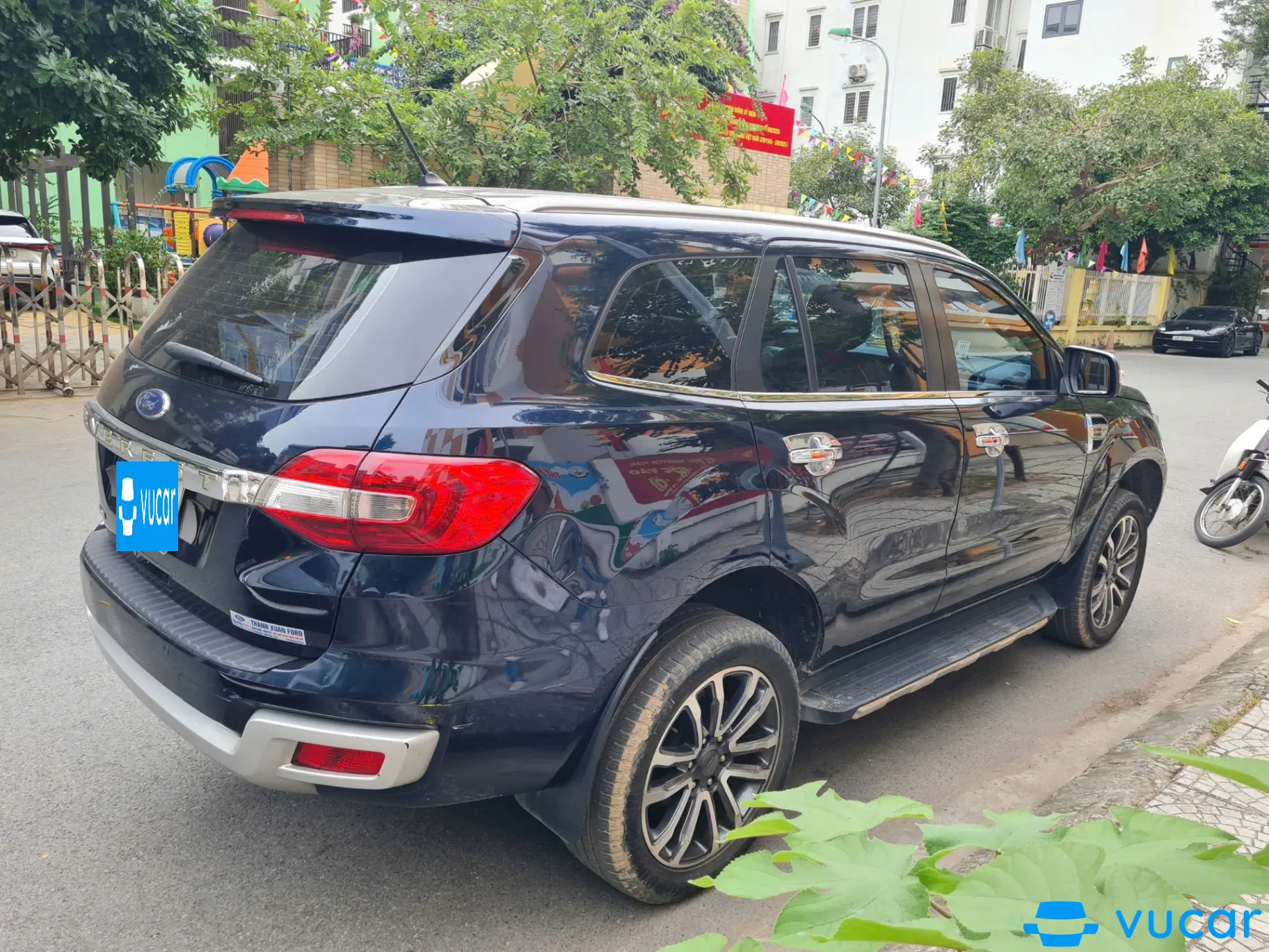 Ford Everest Titanium 2.0L 4x2 AT 2021 - Ngoại thất 4