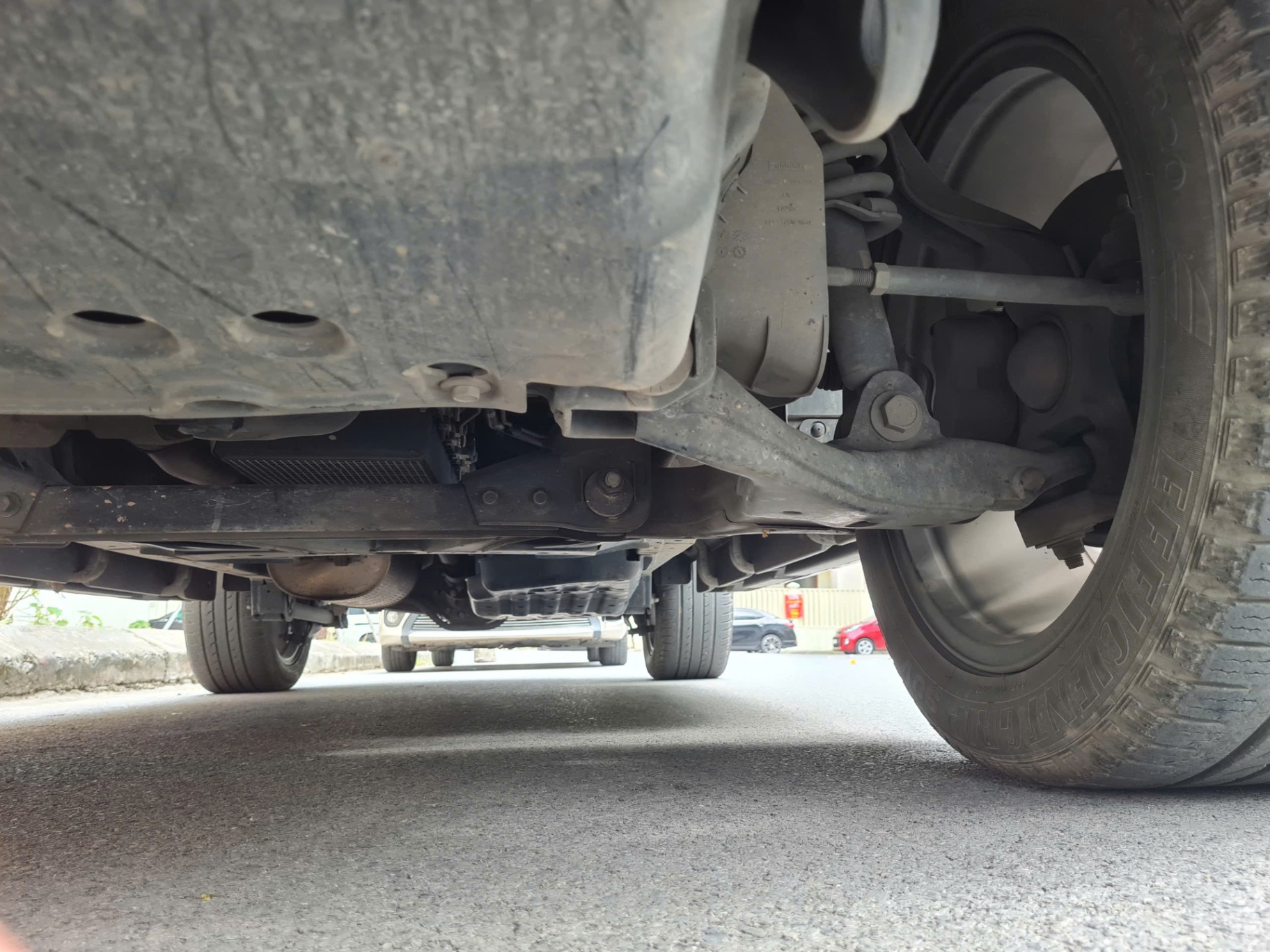 Ford Everest Titanium 2.0L 4x2 AT 2021 - Gầm & khung xe 4
