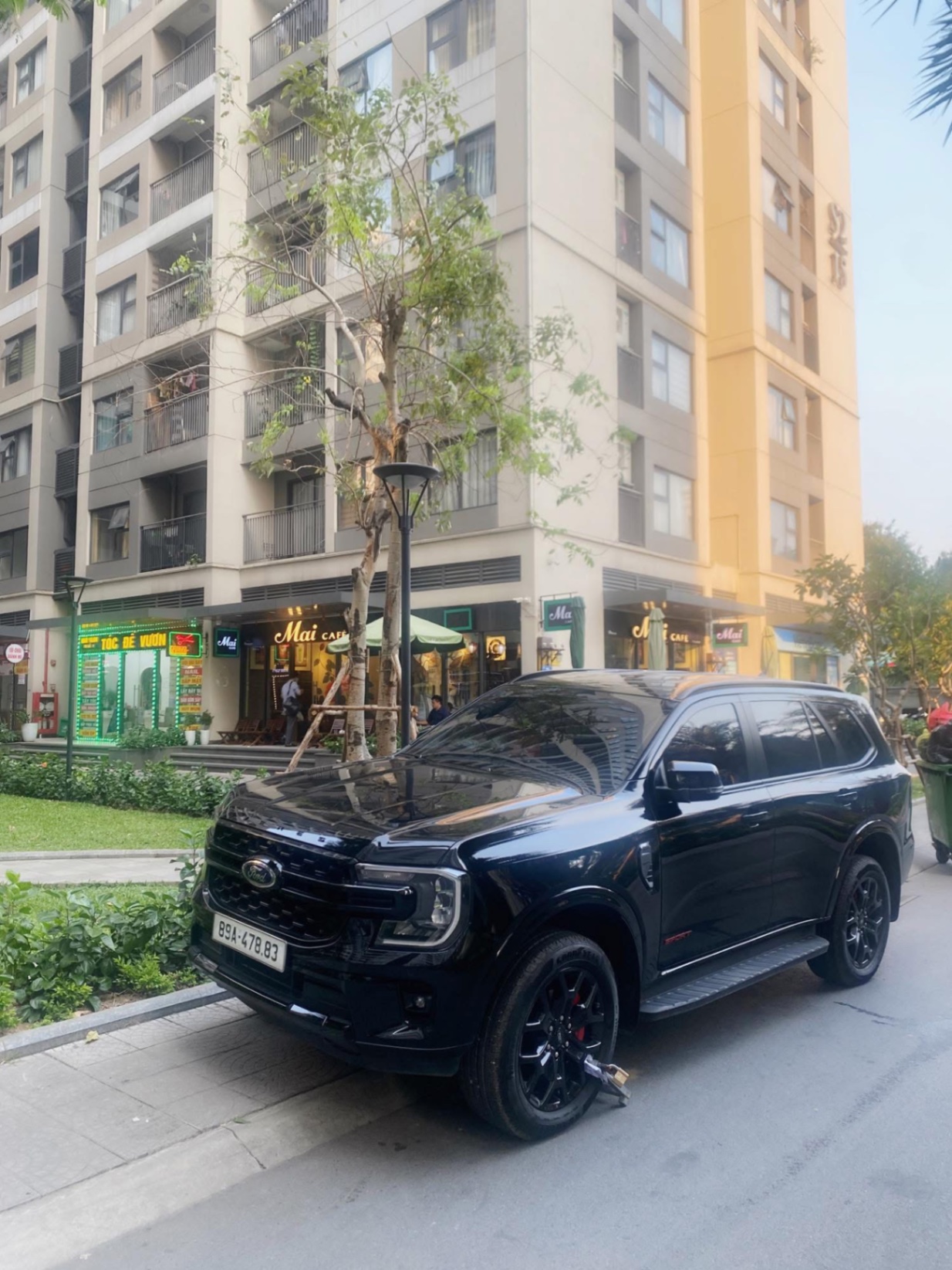 Ford Everest Sport 2.0L 4x2 AT 2024
