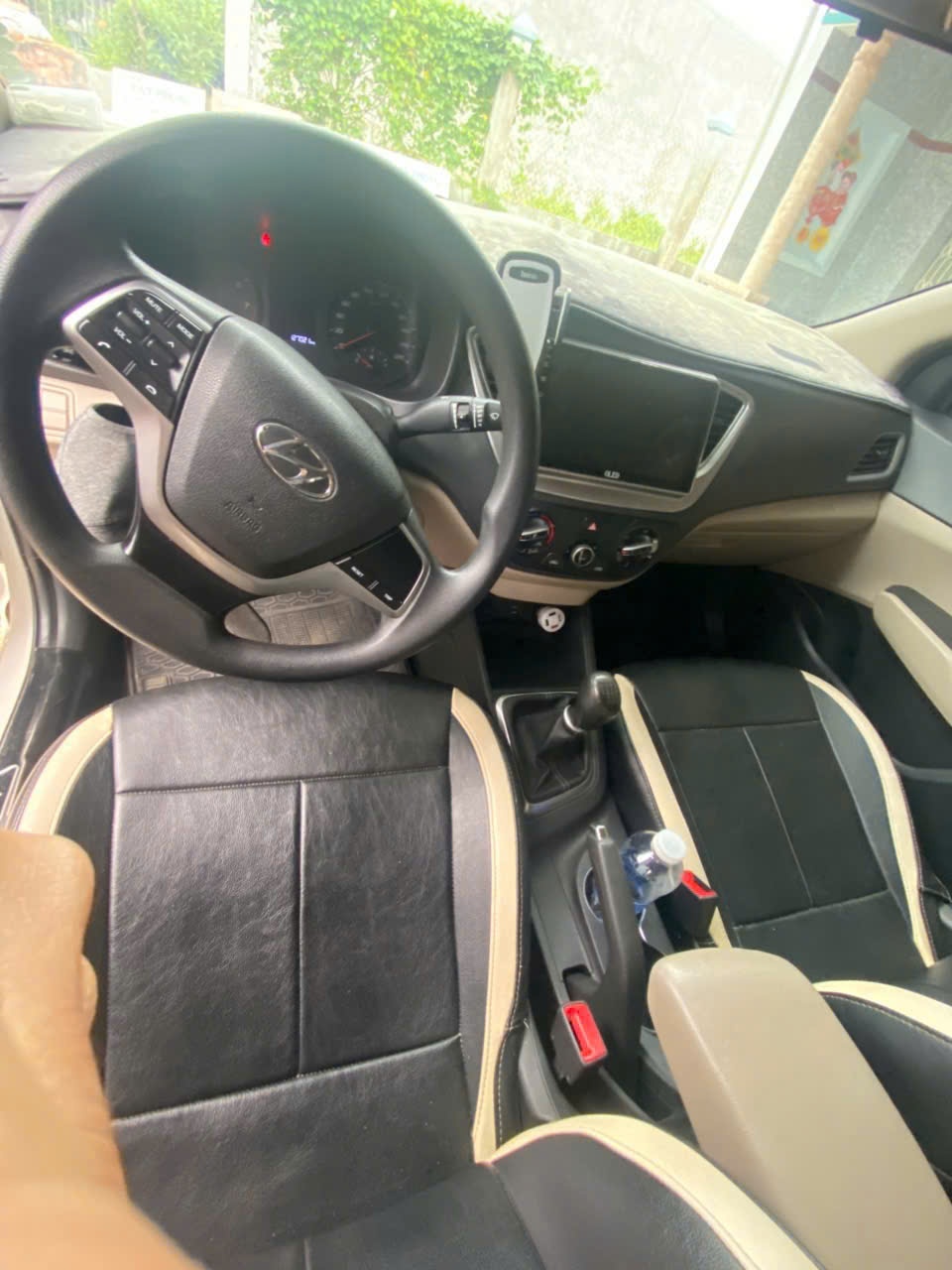Hyundai Accent 1.4 MT Tiêu Chuẩn 2022 - Nội thất 2