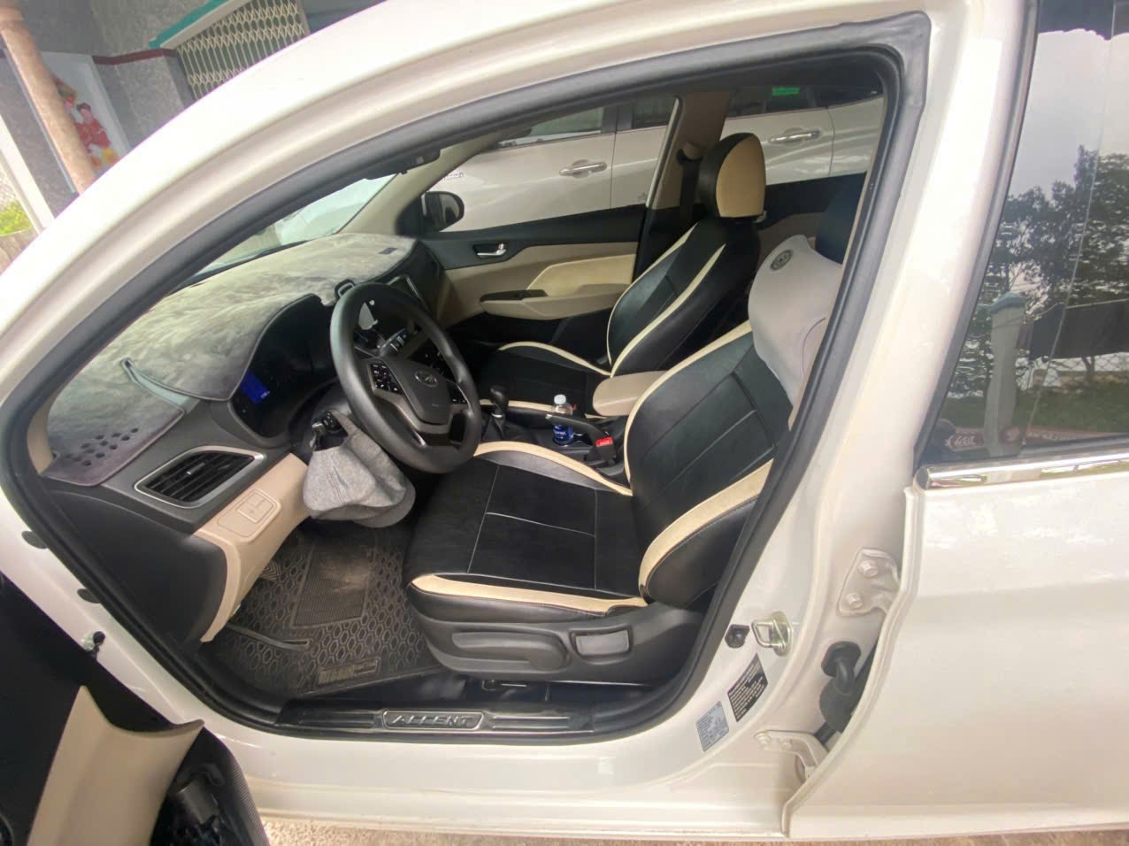 Hyundai Accent 1.4 MT Tiêu Chuẩn 2022 - Nội thất 3
