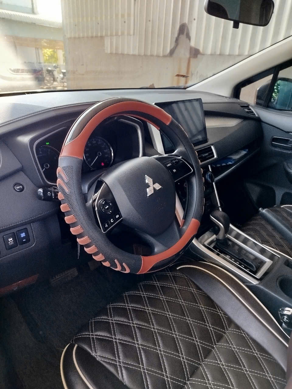 Mitsubishi xpander eco 2022 - Nội thất 3