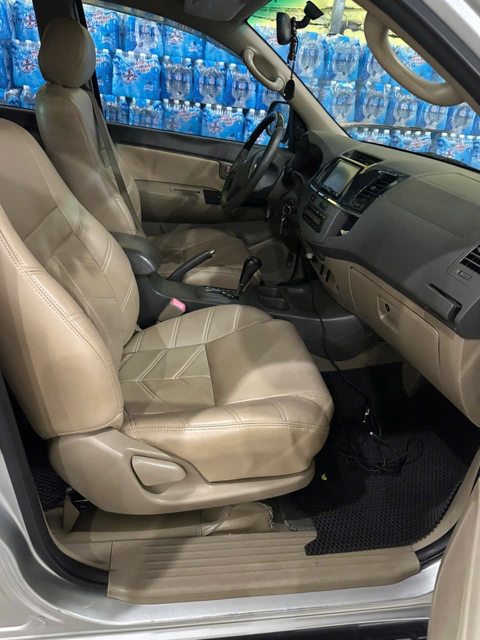 Toyota Fortuner 2.7V 4x2 AT 2013 - Ngoại thất 2