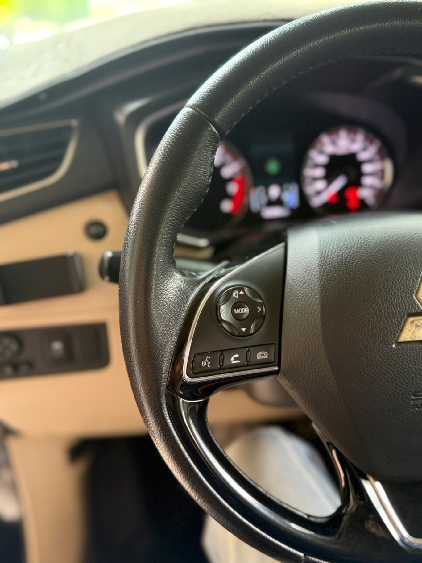 Mitsubishi Xpander 1.5 AT 2019 - Nội thất 13