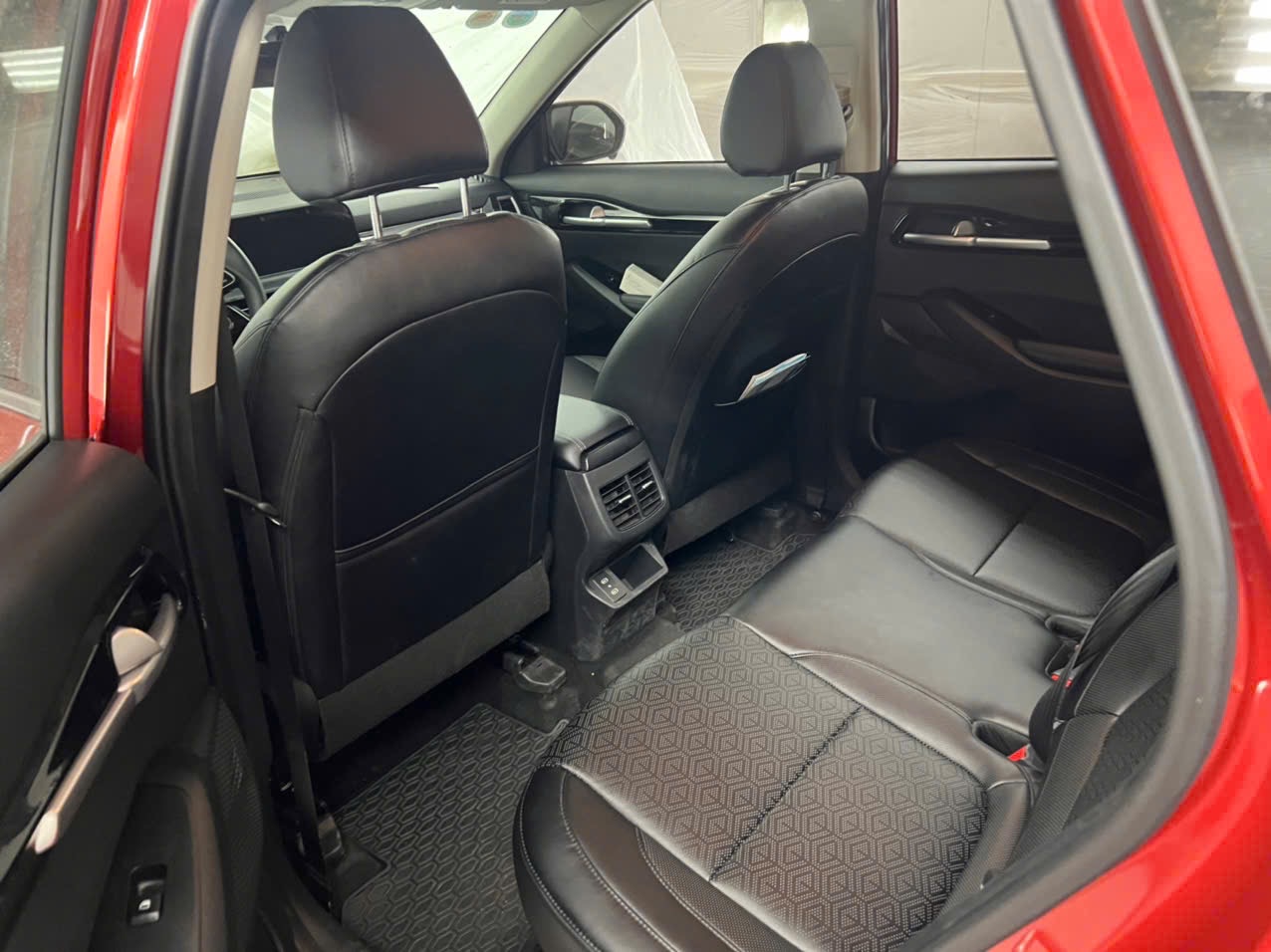 Kia Seltos Luxury 1.5 AT 2024 - Nội thất 2