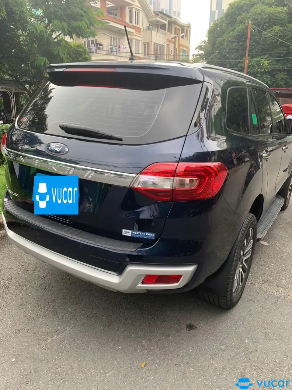 Ford Everest 2021 Titanium 2.0L 4x2 AT - Ngoại thất 8