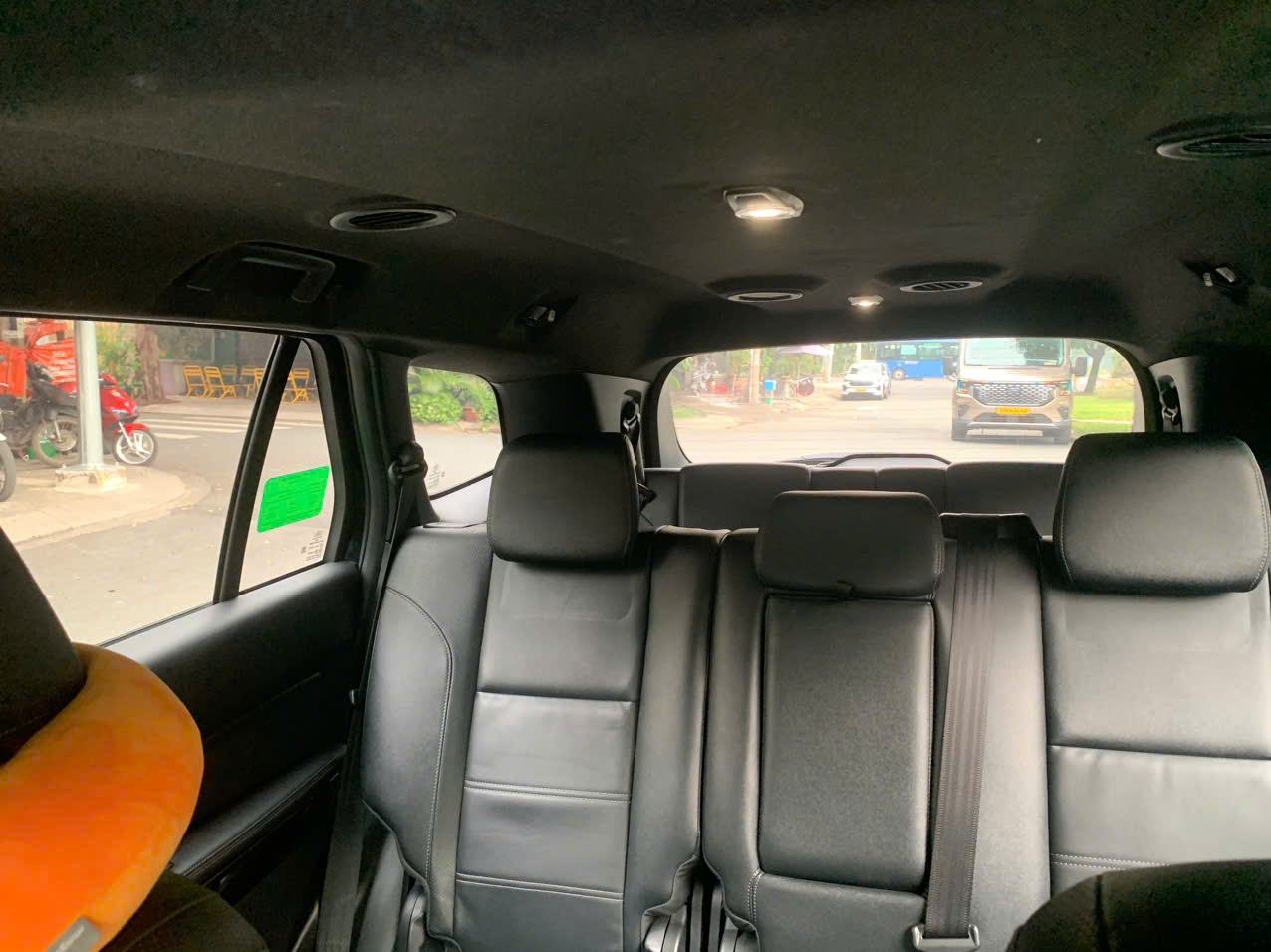 Ford Everest 2021 Titanium 2.0L 4x2 AT - Nội thất 2