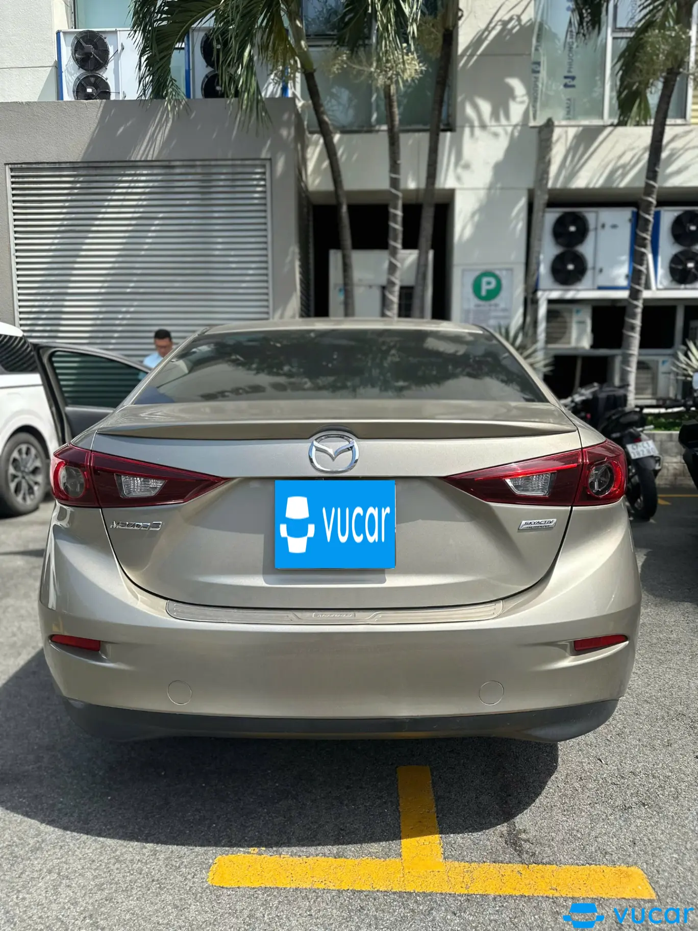 Mazda 3 1.5 AT 2016 - Ngoại thất 9