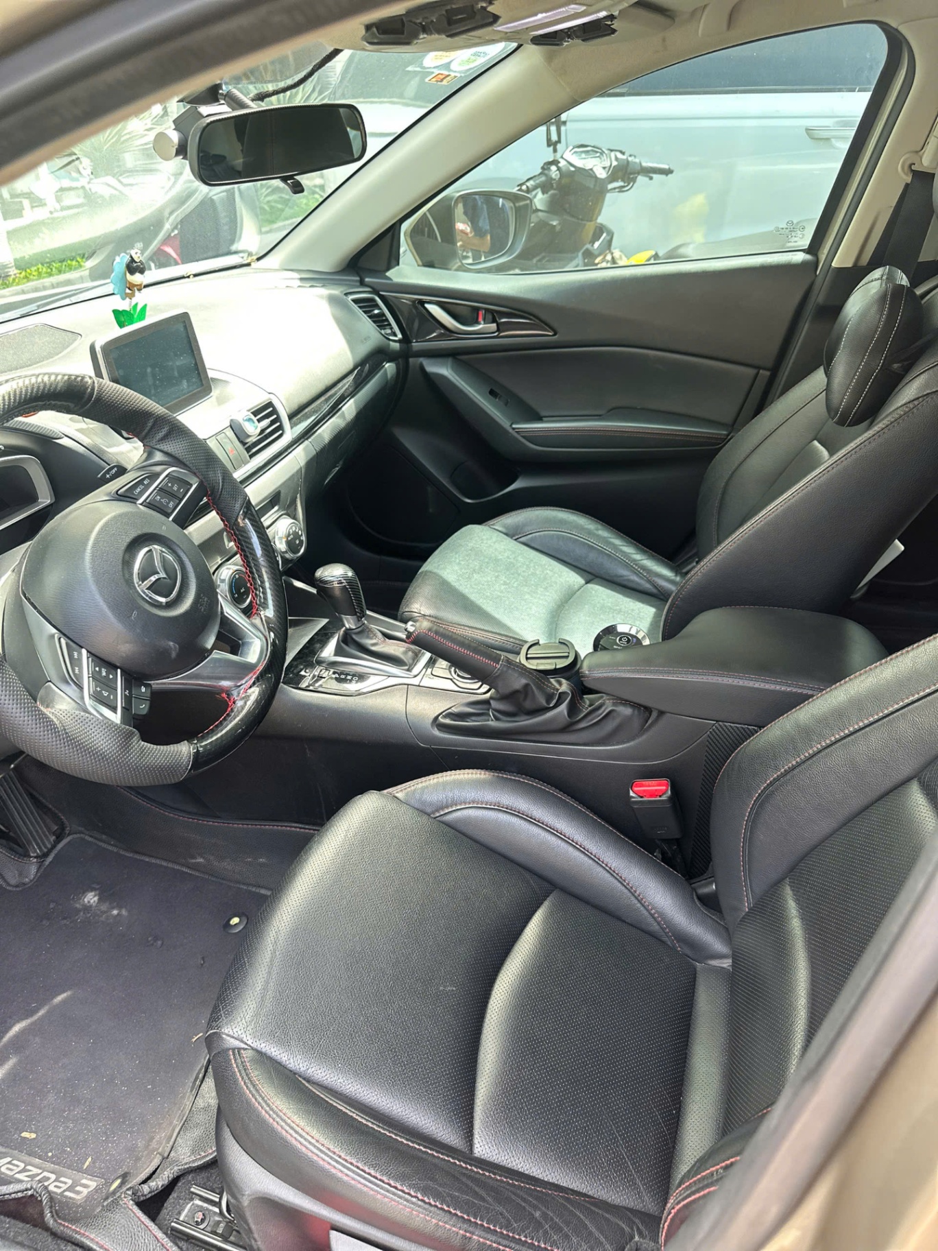 Mazda 3 1.5 AT 2016 - Nội thất 4