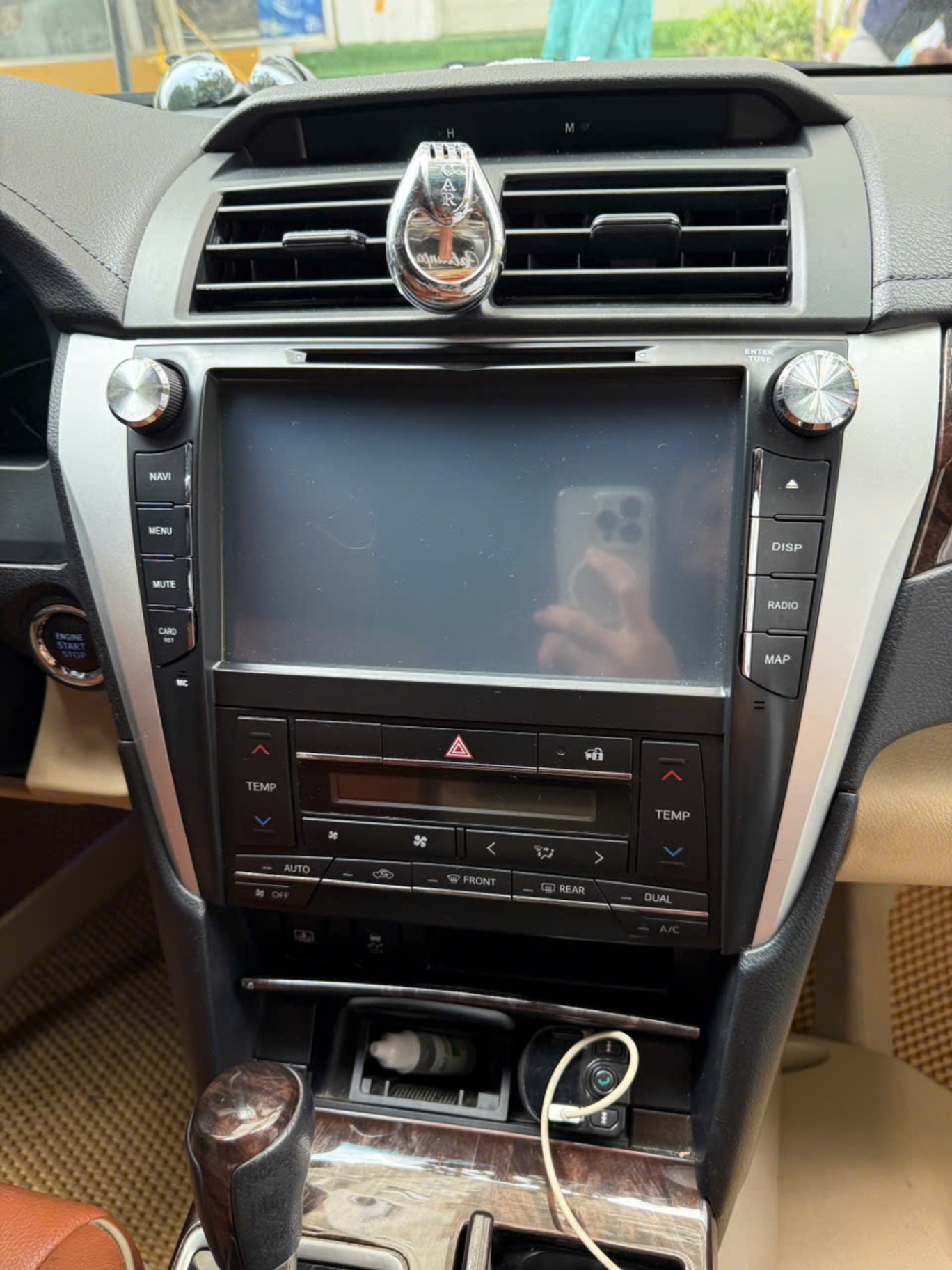 Toyota Camry 2.0E 2017 - Nội thất 1
