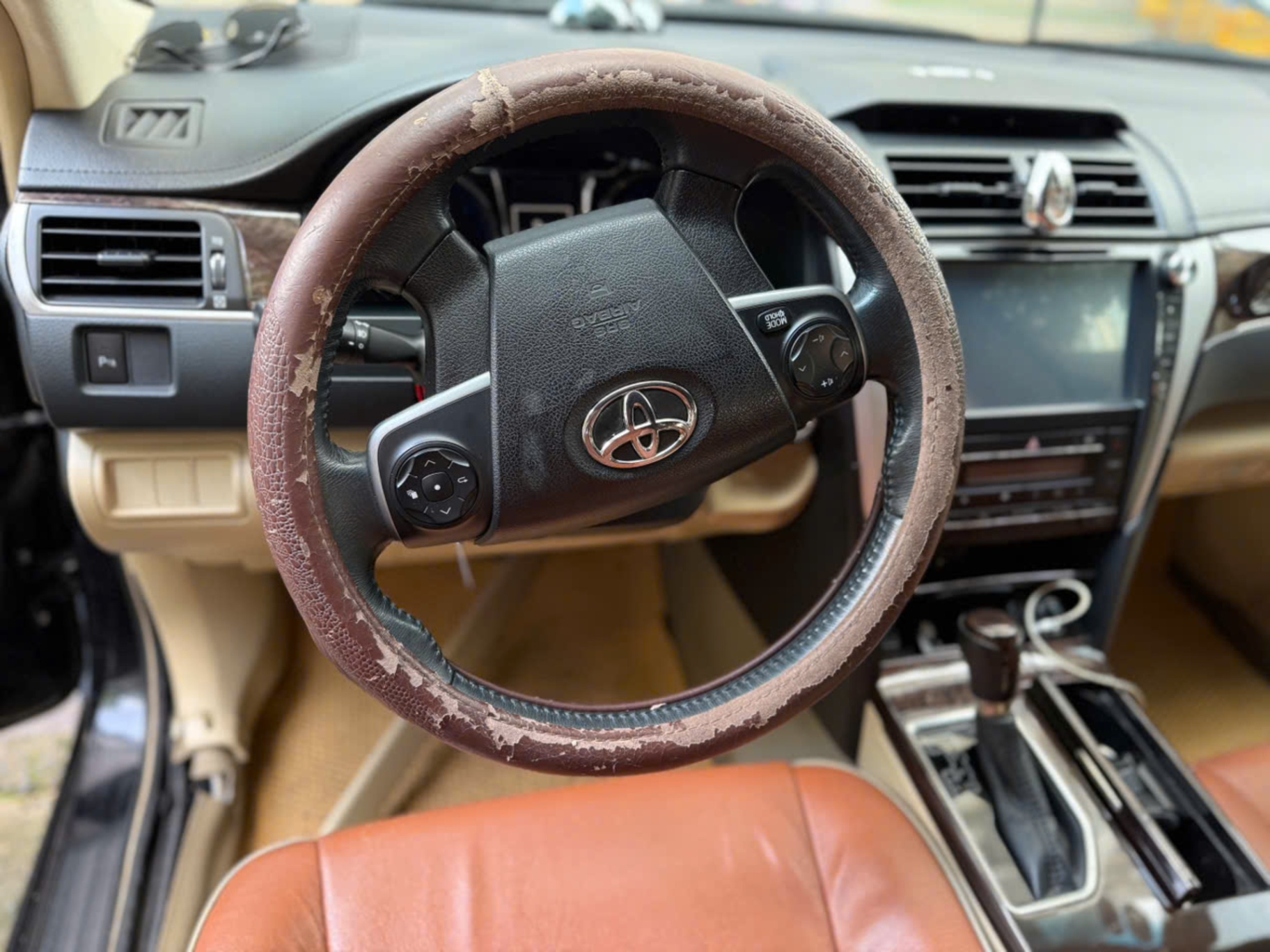Toyota Camry 2.0E 2017 - Nội thất 5