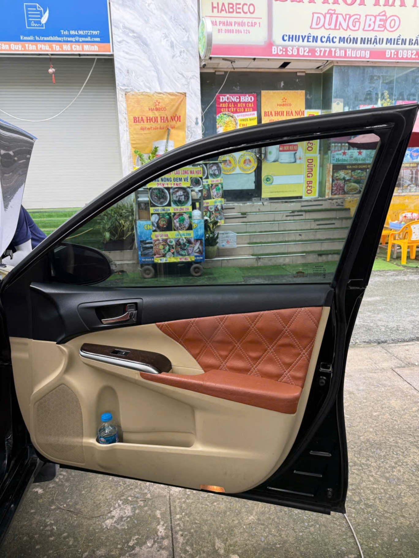 Toyota Camry 2.0E 2017 - Nội thất 9