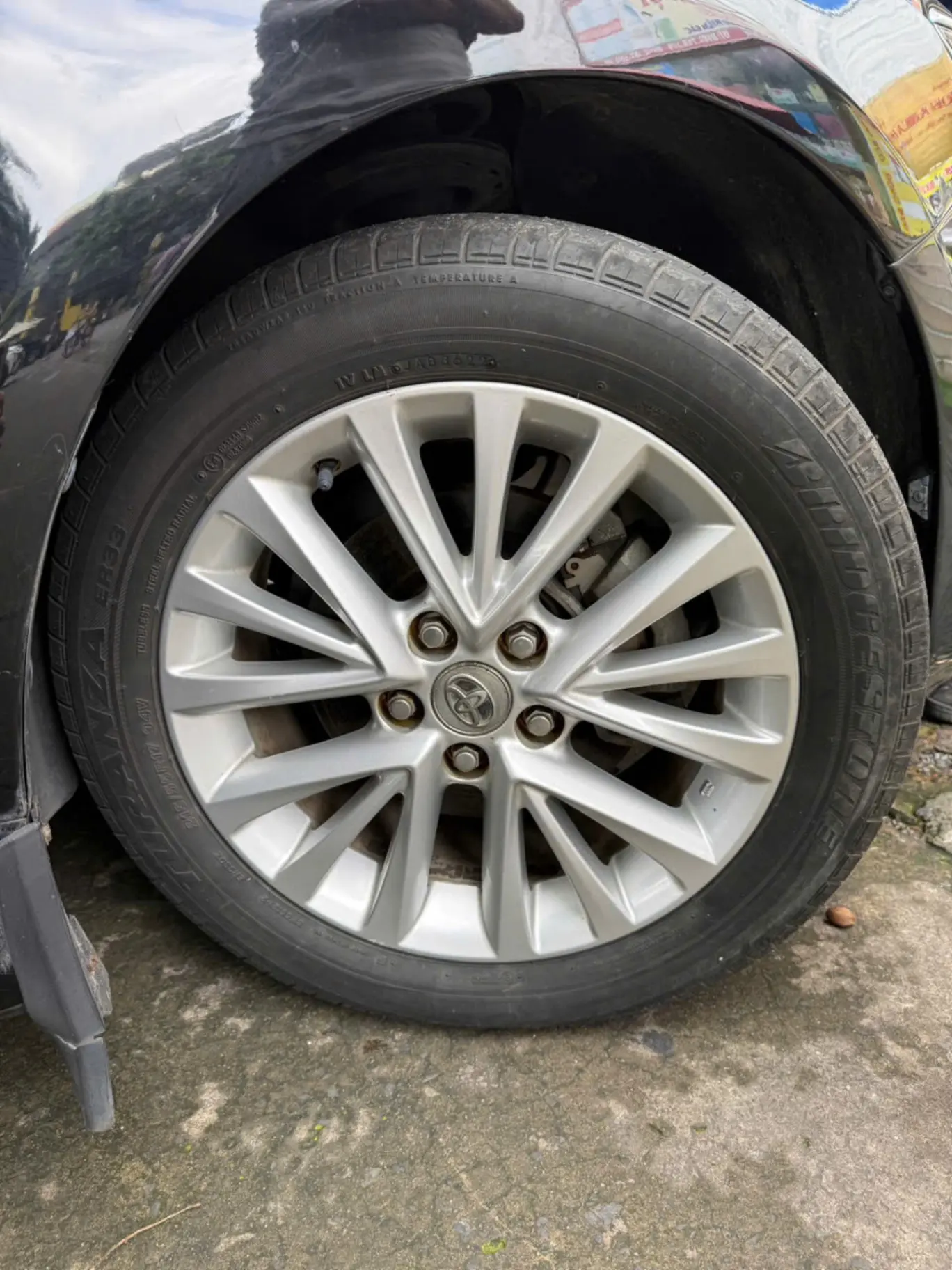 Toyota Camry 2.0E 2017 - Ngoại thất 7