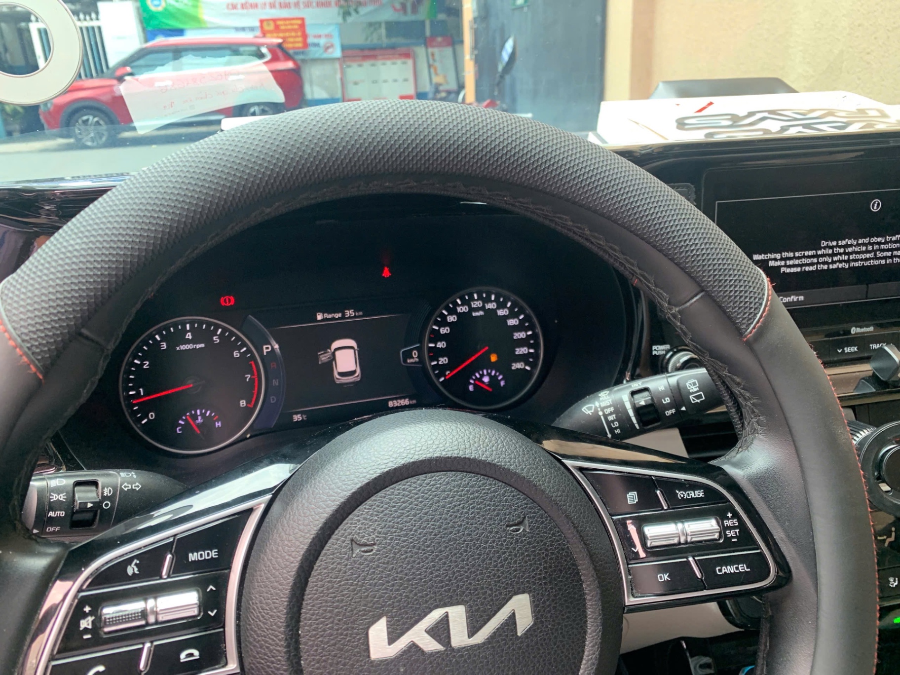 Kia Seltos Premium 1.4 AT 2022 - Nội thất 3