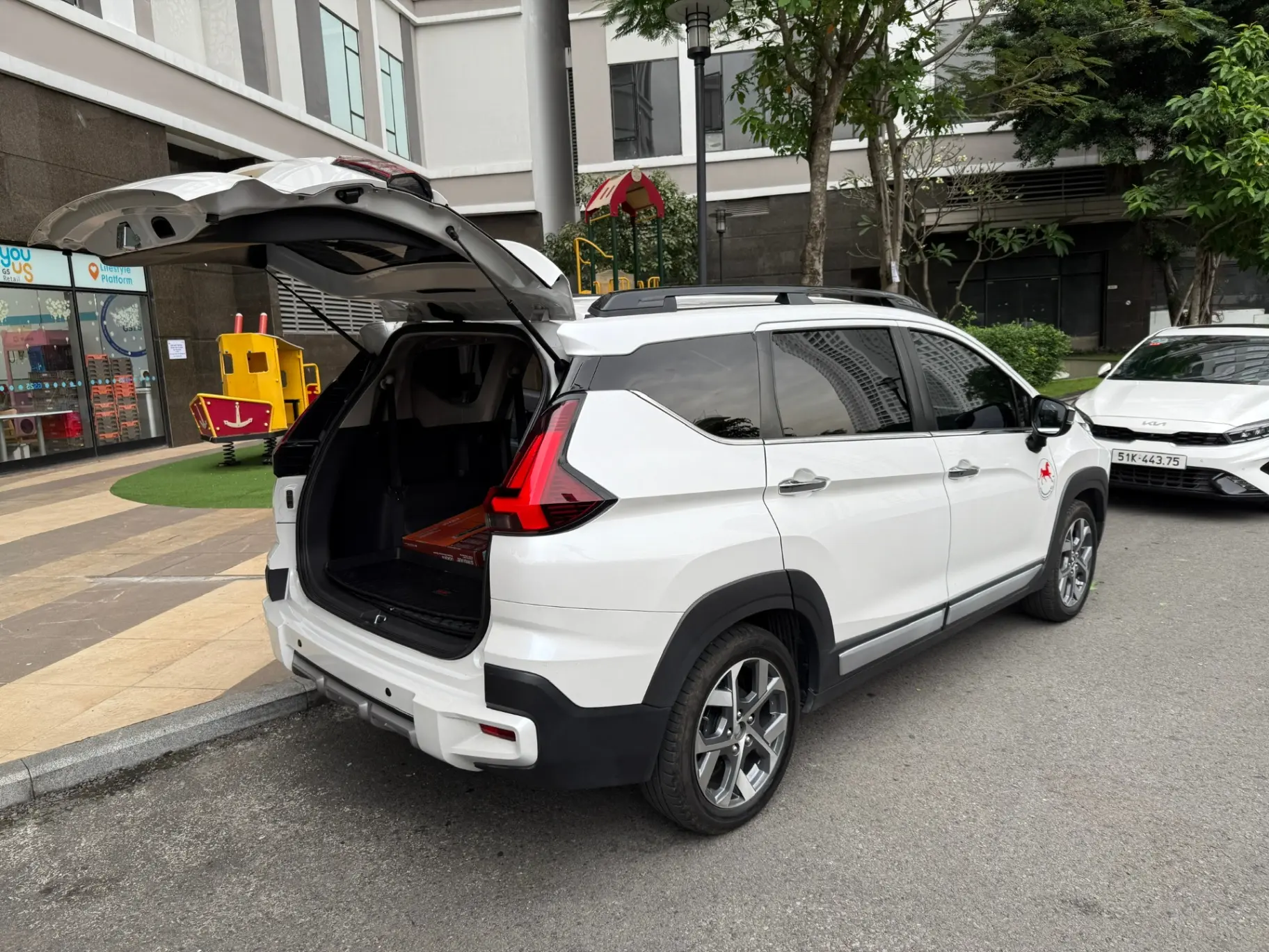 Mitsubishi Xpander Cross 1.5 AT 2023 - Ngoại thất 4