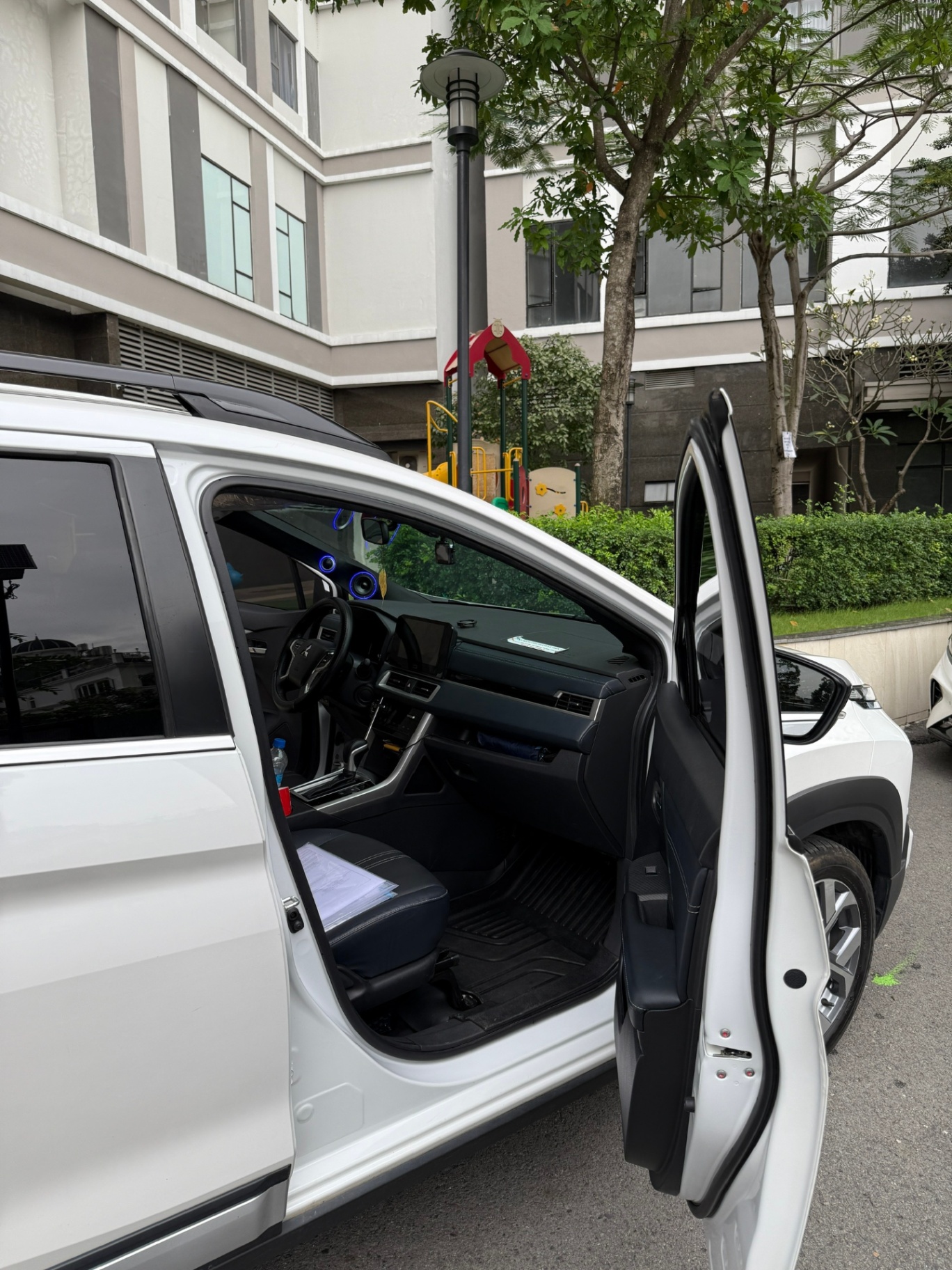 Mitsubishi Xpander Cross 1.5 AT 2023 - Nội thất 3