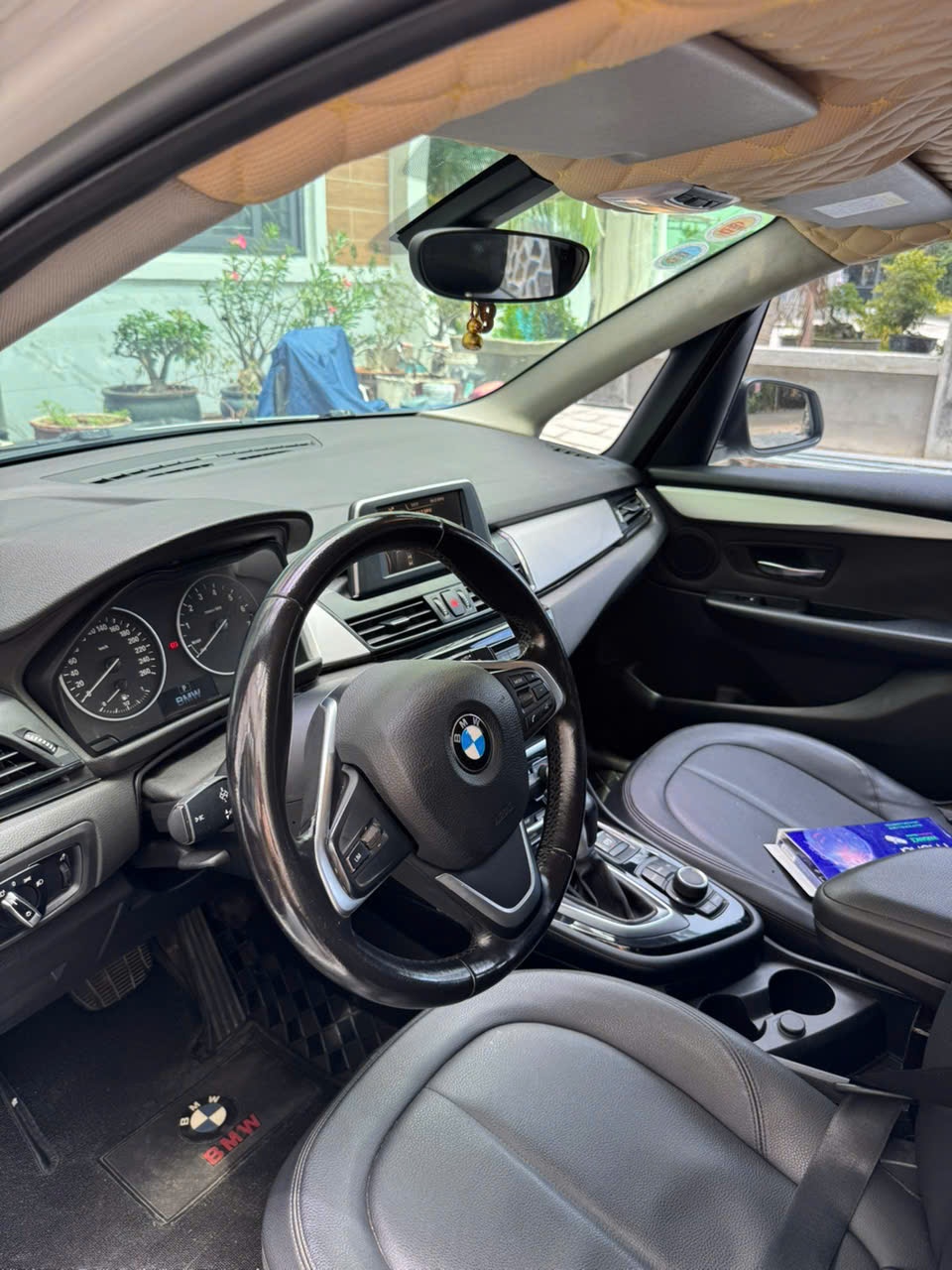 BMW 2 Series 218i Active Tourer 2015 - Nội thất 4