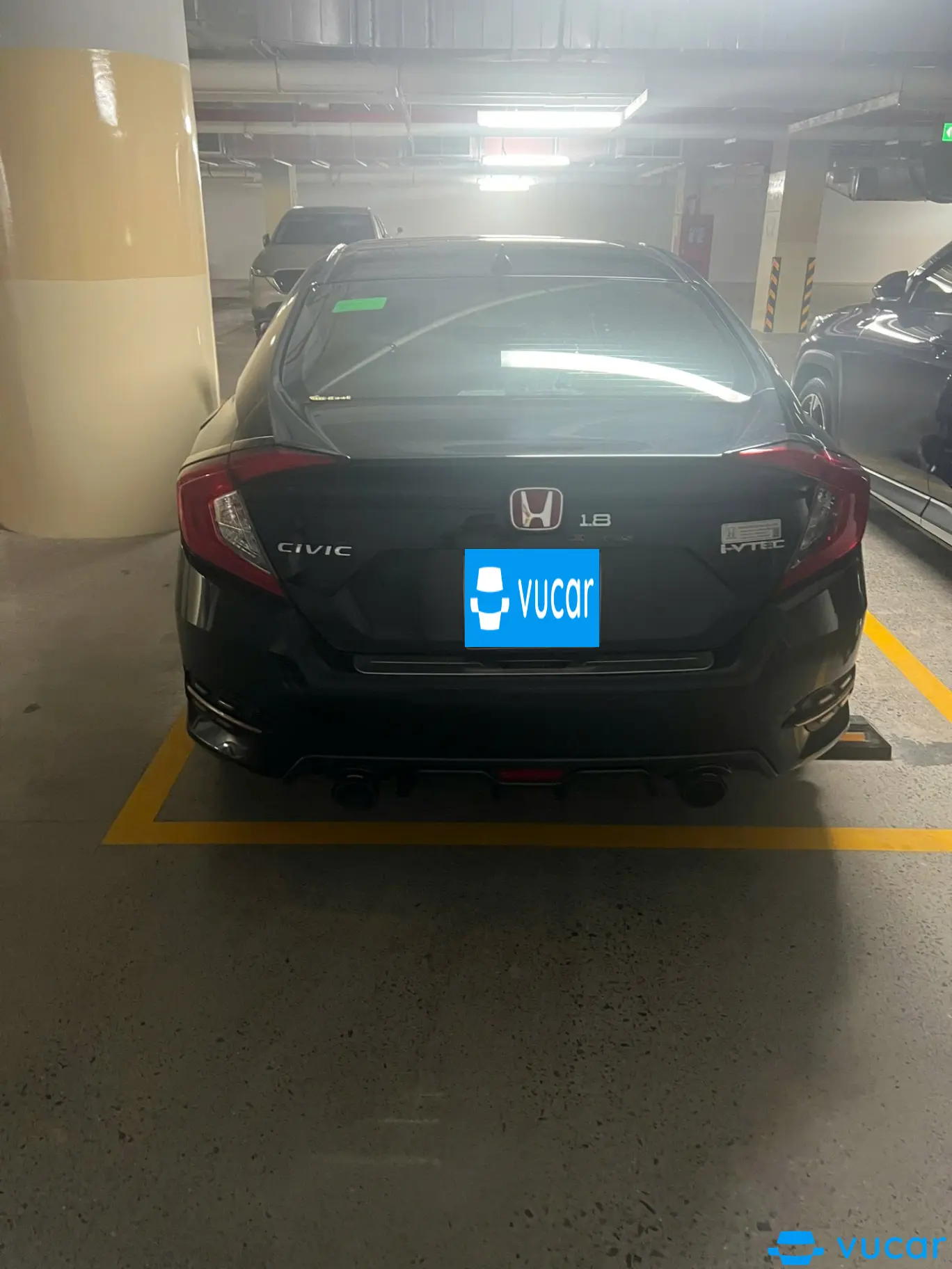 Honda Civic 1.8E AT 2019 - Ngoại thất 2