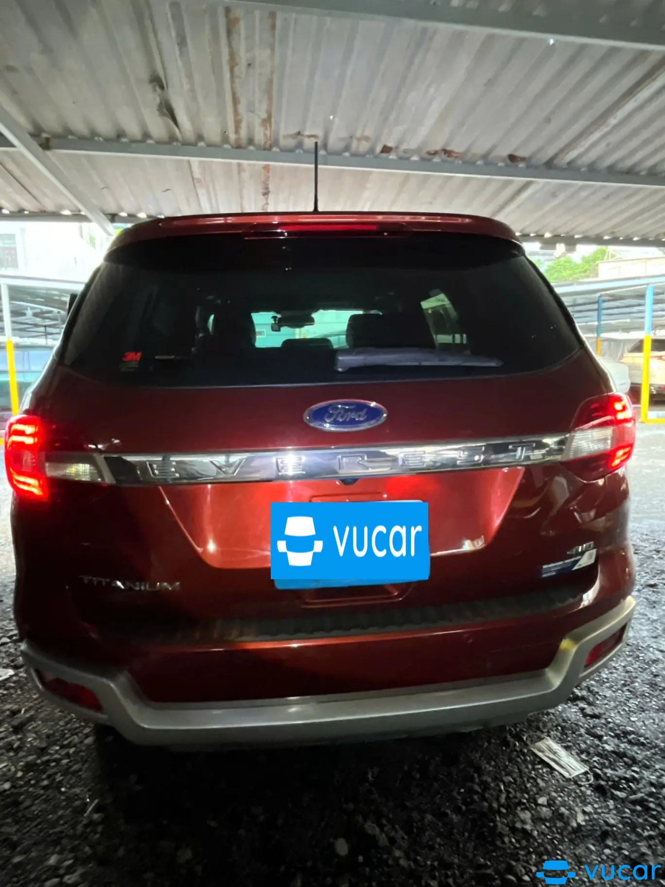 Ford Everest Titanium 2.0L 4x4 AT 2020 - Ngoại thất 2