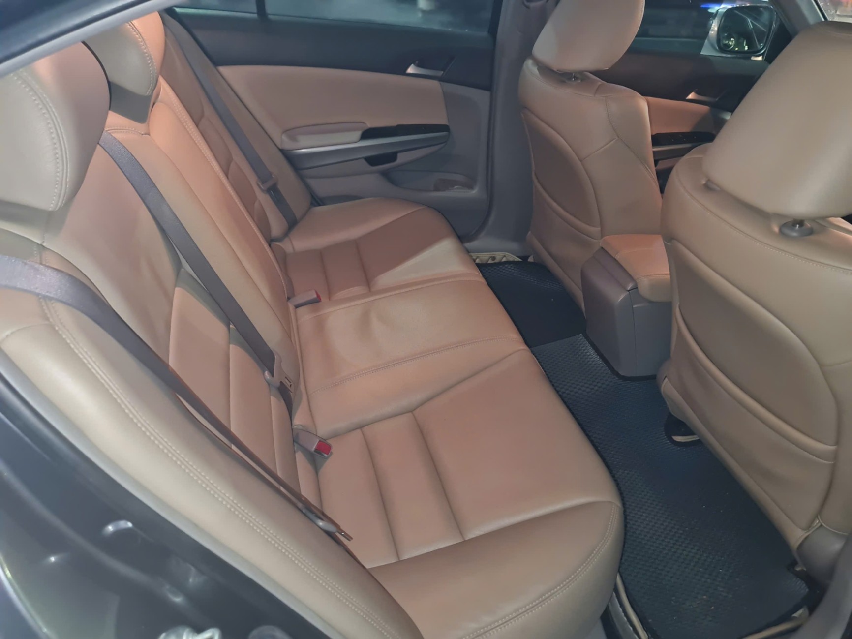 Honda Accord 2.4 AT 2008 - Nội thất 2