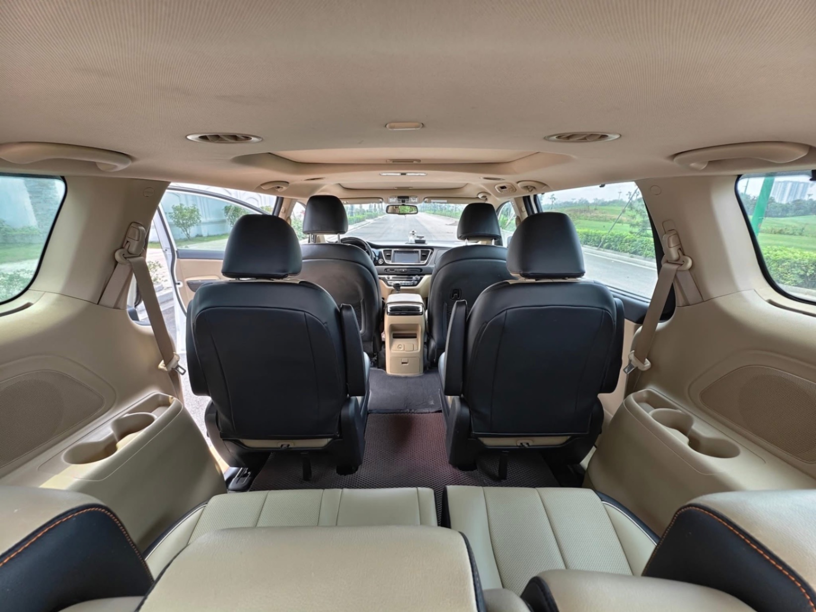 Kia Sedona 3.3L GATH 2016 - Nội thất 7