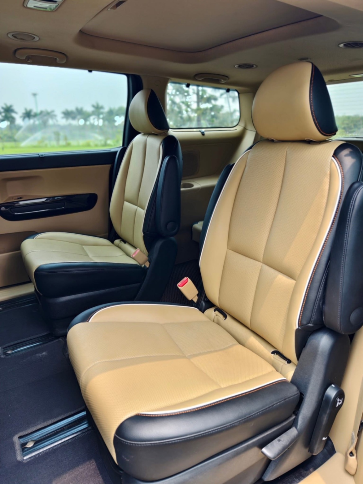 Kia Sedona 3.3L GATH 2016 - Nội thất 5