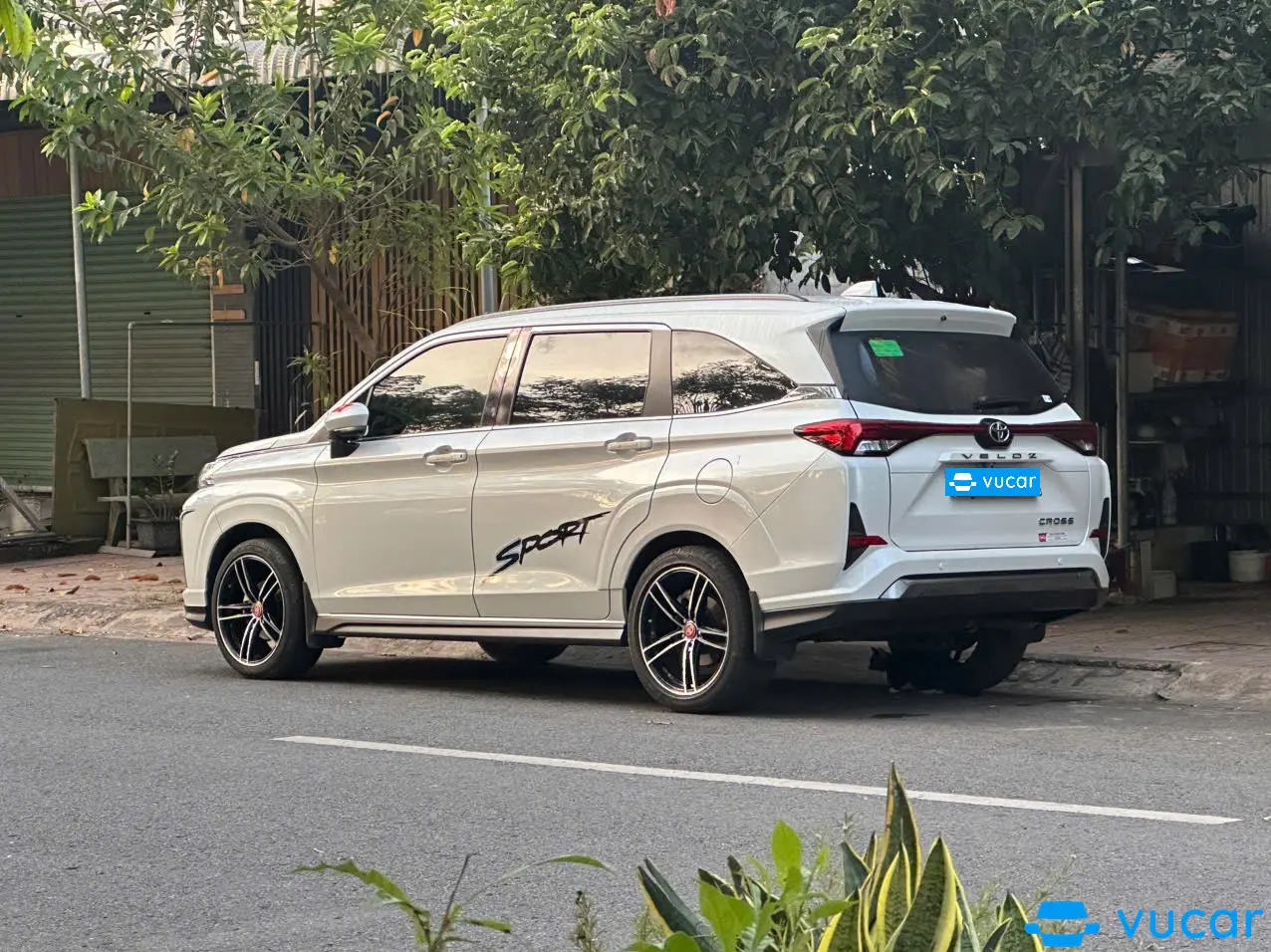 Toyota Veloz Cross 1.5 CVT 2023 - Ngoại thất 6