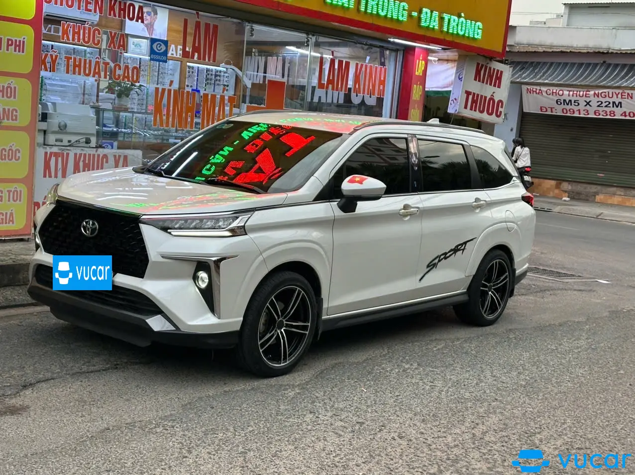 Toyota Veloz Cross 1.5 CVT 2023 - Ngoại thất 4